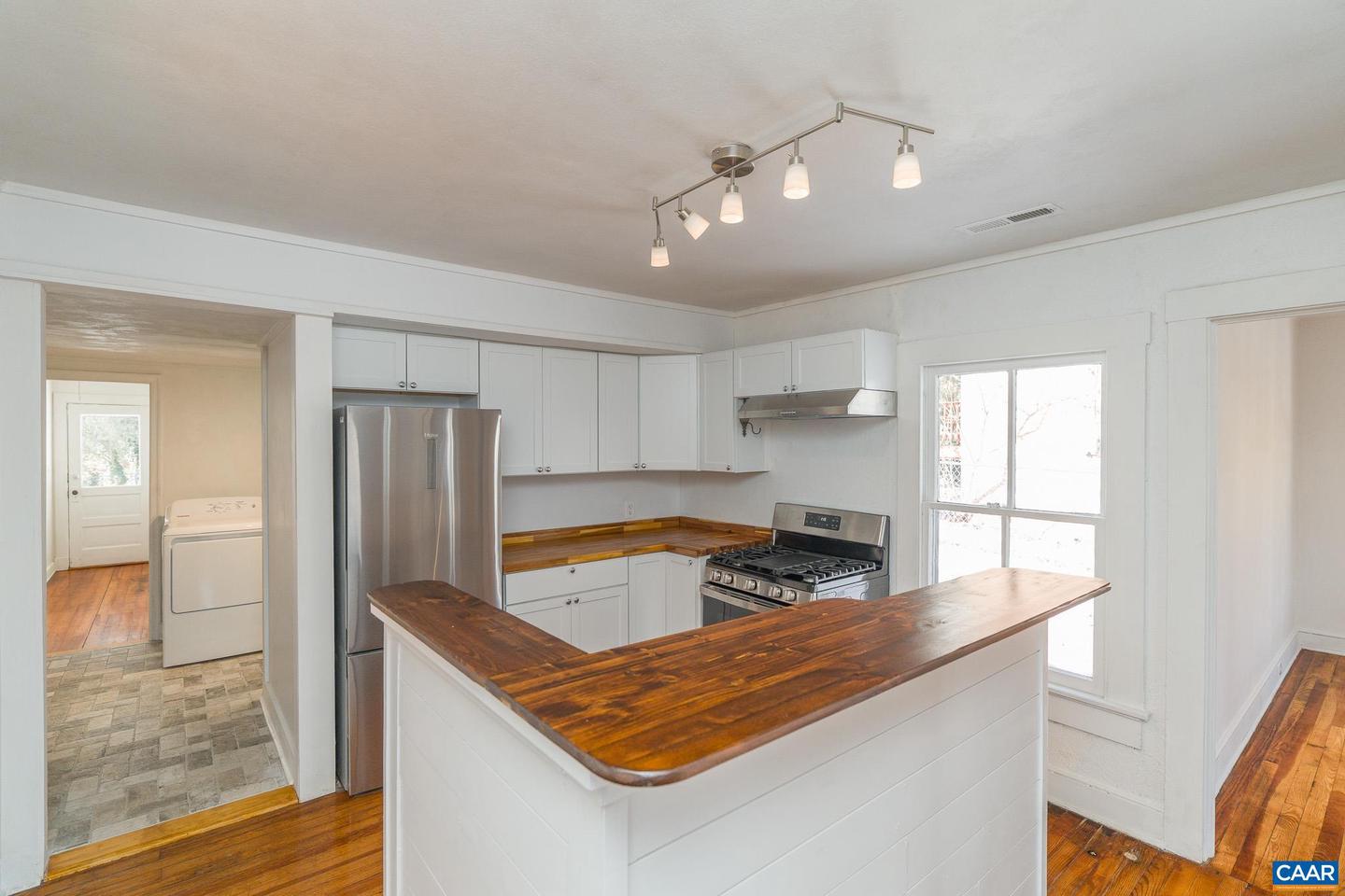 1108 BLENHEIM AVE, CHARLOTTESVILLE, Virginia 22902, 4 Bedrooms Bedrooms, ,2 BathroomsBathrooms,Residential,For sale,1108 BLENHEIM AVE,673340 MLS # 673340