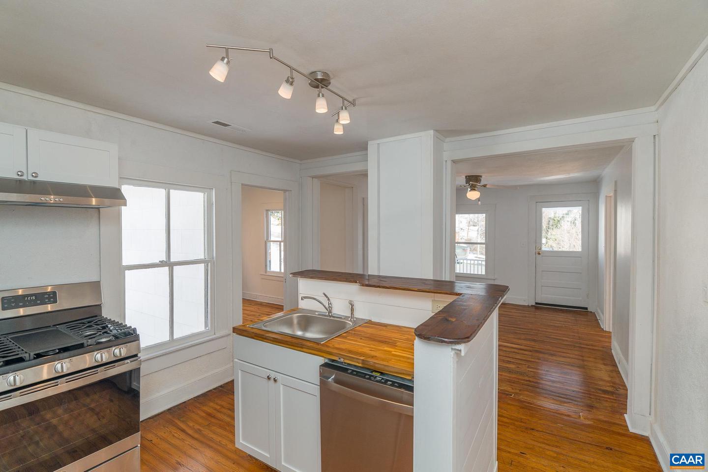 1108 BLENHEIM AVE, CHARLOTTESVILLE, Virginia 22902, 4 Bedrooms Bedrooms, ,2 BathroomsBathrooms,Residential,For sale,1108 BLENHEIM AVE,673340 MLS # 673340