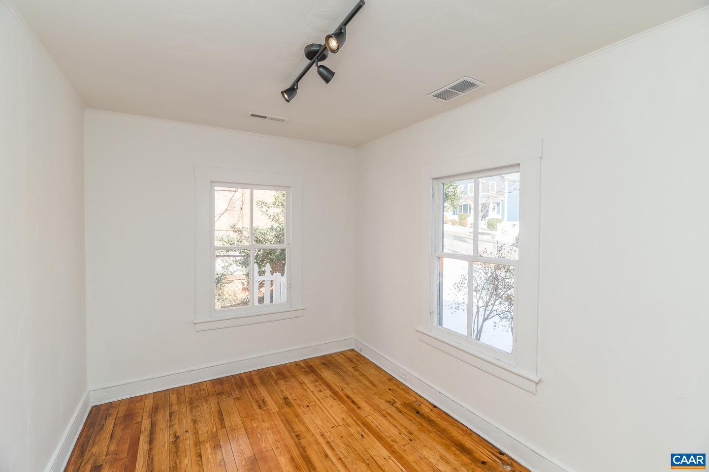 1108 BLENHEIM AVE, CHARLOTTESVILLE, Virginia 22902, 4 Bedrooms Bedrooms, ,2 BathroomsBathrooms,Residential,For sale,1108 BLENHEIM AVE,673340 MLS # 673340