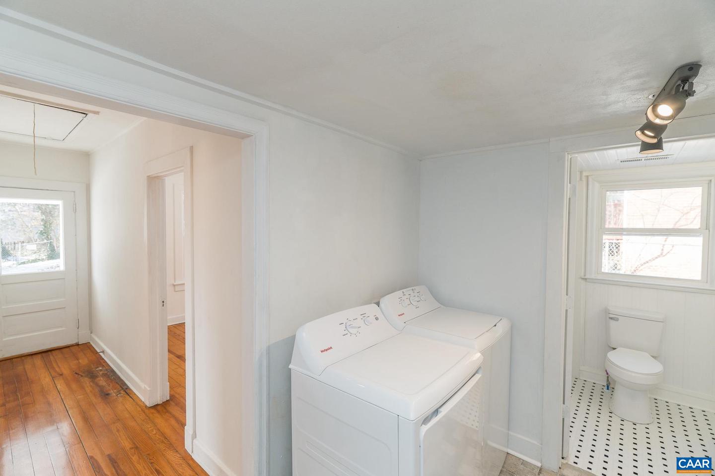 1108 BLENHEIM AVE, CHARLOTTESVILLE, Virginia 22902, 4 Bedrooms Bedrooms, ,2 BathroomsBathrooms,Residential,For sale,1108 BLENHEIM AVE,673340 MLS # 673340