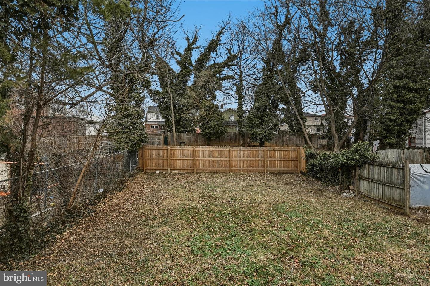 106 W SOUTHWERK ST, WINCHESTER, Virginia 22601, 3 Bedrooms Bedrooms, ,1 BathroomBathrooms,Residential,For sale,106 W SOUTHWERK ST,VAWI2009996 MLS # VAWI2009996