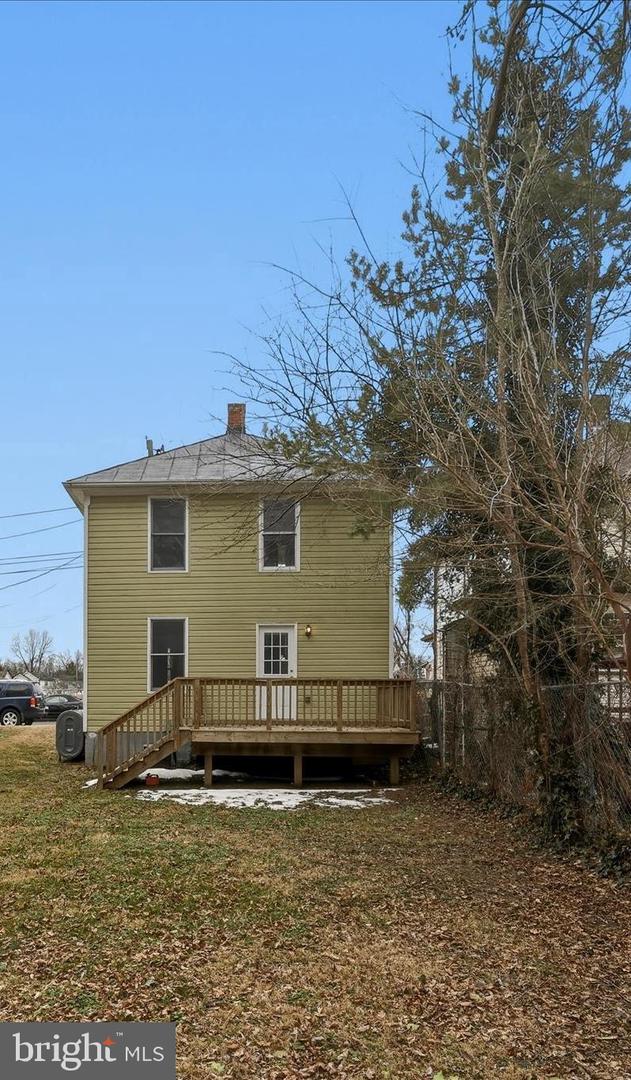 106 W SOUTHWERK ST, WINCHESTER, Virginia 22601, 3 Bedrooms Bedrooms, ,1 BathroomBathrooms,Residential,For sale,106 W SOUTHWERK ST,VAWI2009996 MLS # VAWI2009996