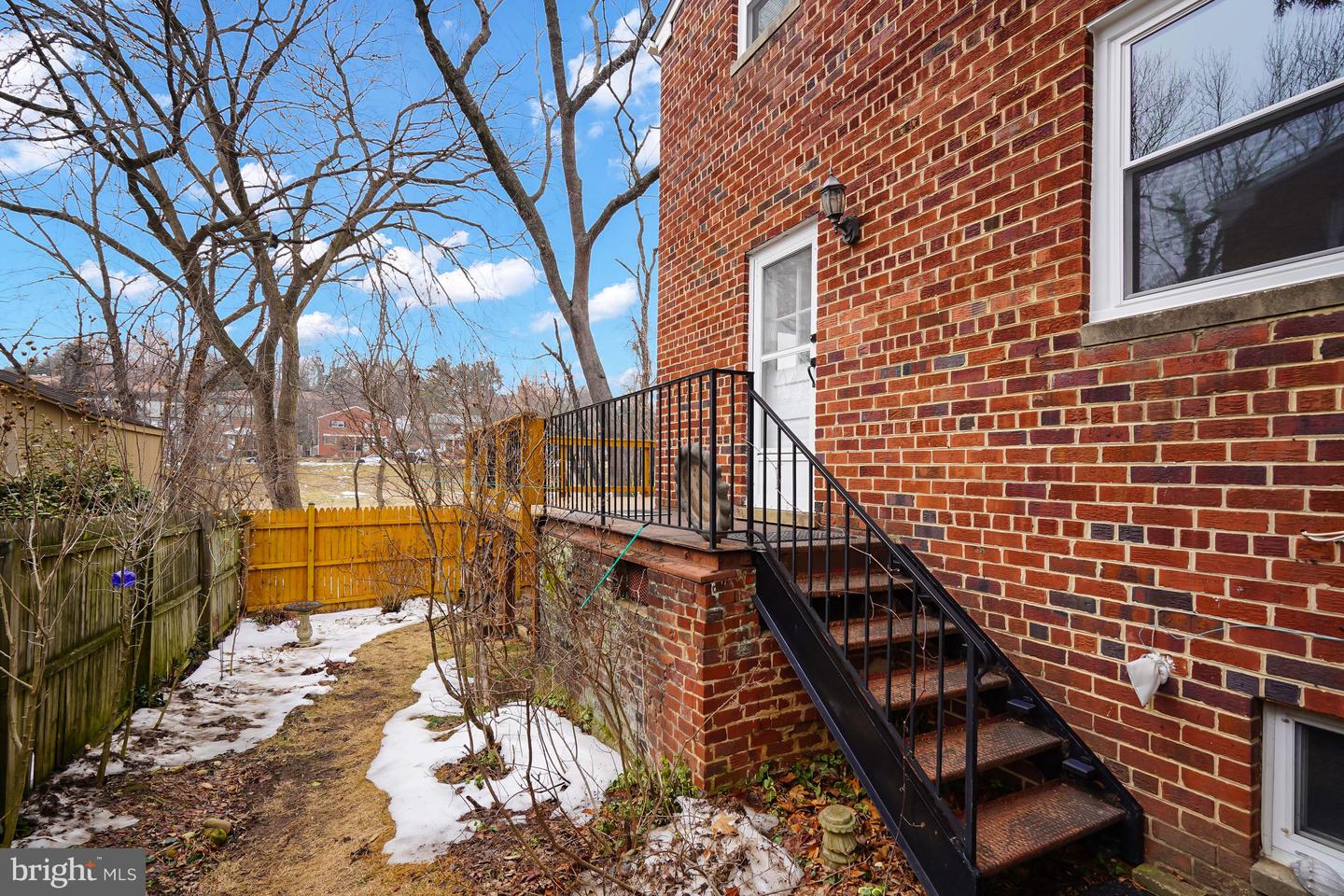 110 E TAYLOR RUN PKWY, ALEXANDRIA, Virginia 22314, 3 Bedrooms Bedrooms, ,2 BathroomsBathrooms,Residential,For sale,110 E TAYLOR RUN PKWY,VAAX2054234 MLS # VAAX2054234