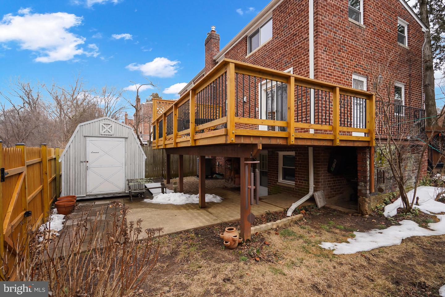 110 E TAYLOR RUN PKWY, ALEXANDRIA, Virginia 22314, 3 Bedrooms Bedrooms, ,2 BathroomsBathrooms,Residential,For sale,110 E TAYLOR RUN PKWY,VAAX2054234 MLS # VAAX2054234