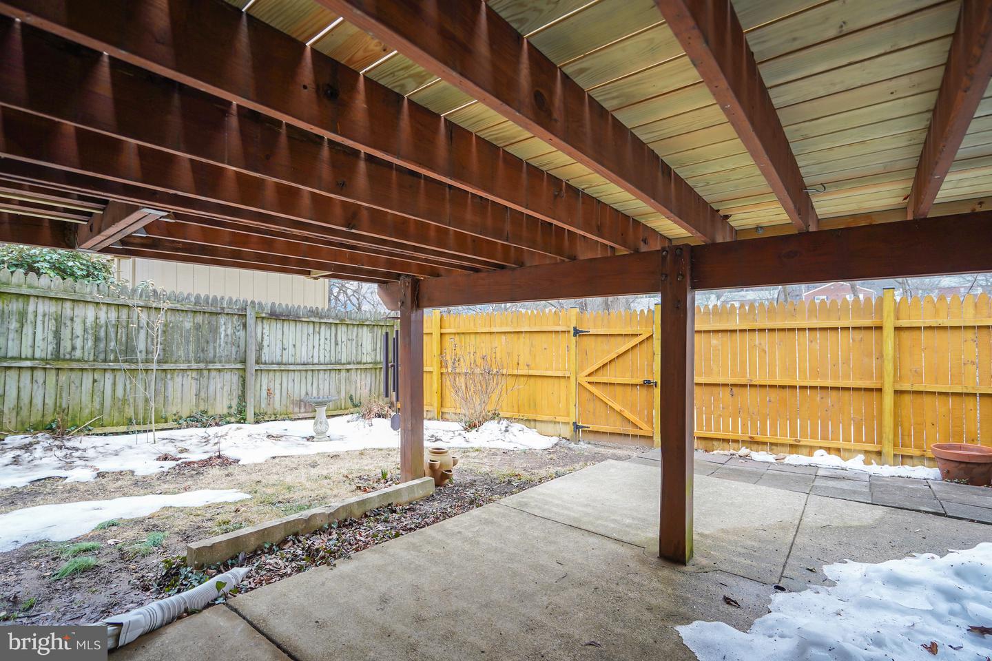 110 E TAYLOR RUN PKWY, ALEXANDRIA, Virginia 22314, 3 Bedrooms Bedrooms, ,2 BathroomsBathrooms,Residential,For sale,110 E TAYLOR RUN PKWY,VAAX2054234 MLS # VAAX2054234