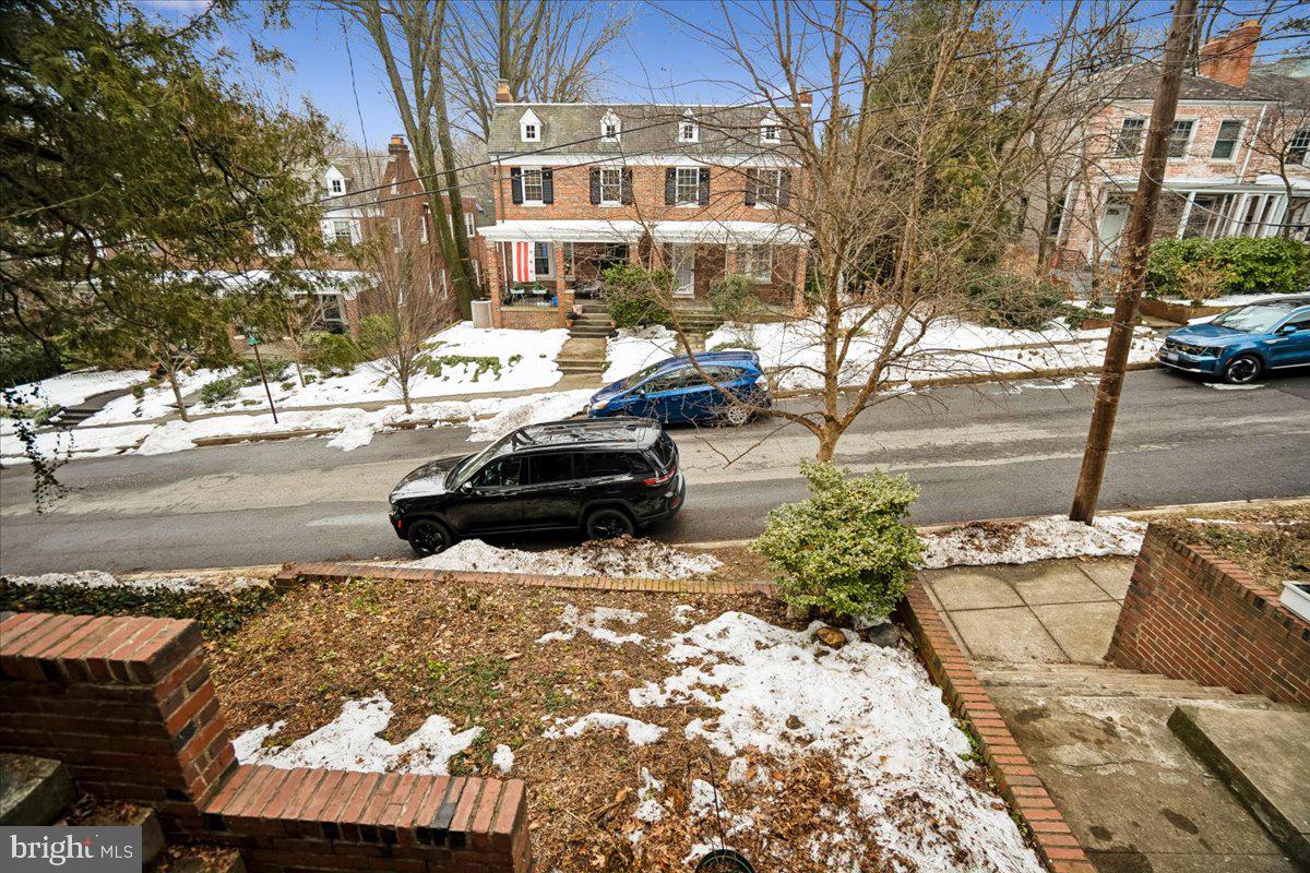 3627 INGOMAR PL NW, WASHINGTON, District Of Columbia 20015, 3 Bedrooms Bedrooms, ,1 BathroomBathrooms,Residential,For sale,3627 INGOMAR PL NW,DCDC2246500 MLS # DCDC2246500