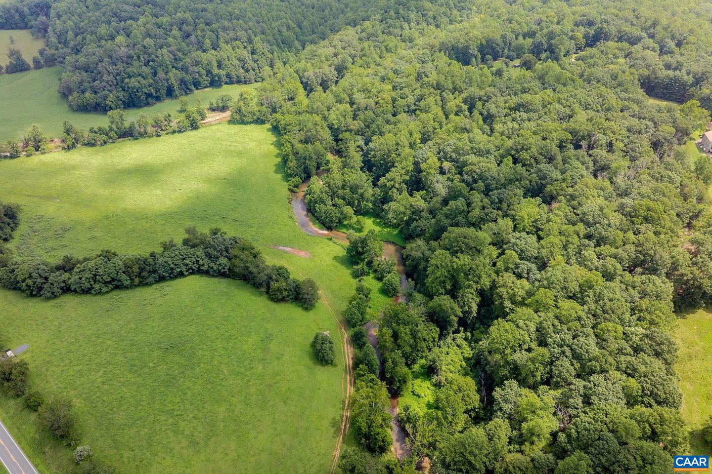5321 RIVER RD, FABER, Virginia 22938, 3 Bedrooms Bedrooms, ,3 BathroomsBathrooms,Residential,For sale,5321 RIVER RD,673356 MLS # 673356 5321 RIVER RD, FABER, Virginia 22938, 3 Bedrooms Bedrooms, ,3 BathroomsBathrooms,Residential,For sale,5321 RIVER RD,673356 MLS # 673356
