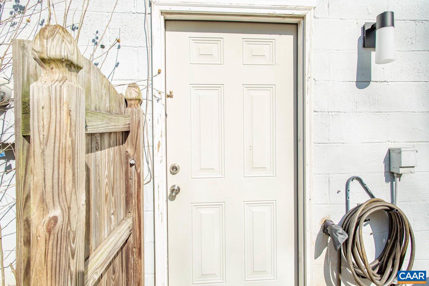 2448 WHITNEY CT, CHARLOTTESVILLE, Virginia 22911, 3 Bedrooms Bedrooms, ,1 BathroomBathrooms,Residential,For sale,2448 WHITNEY CT,673357 MLS # 673357