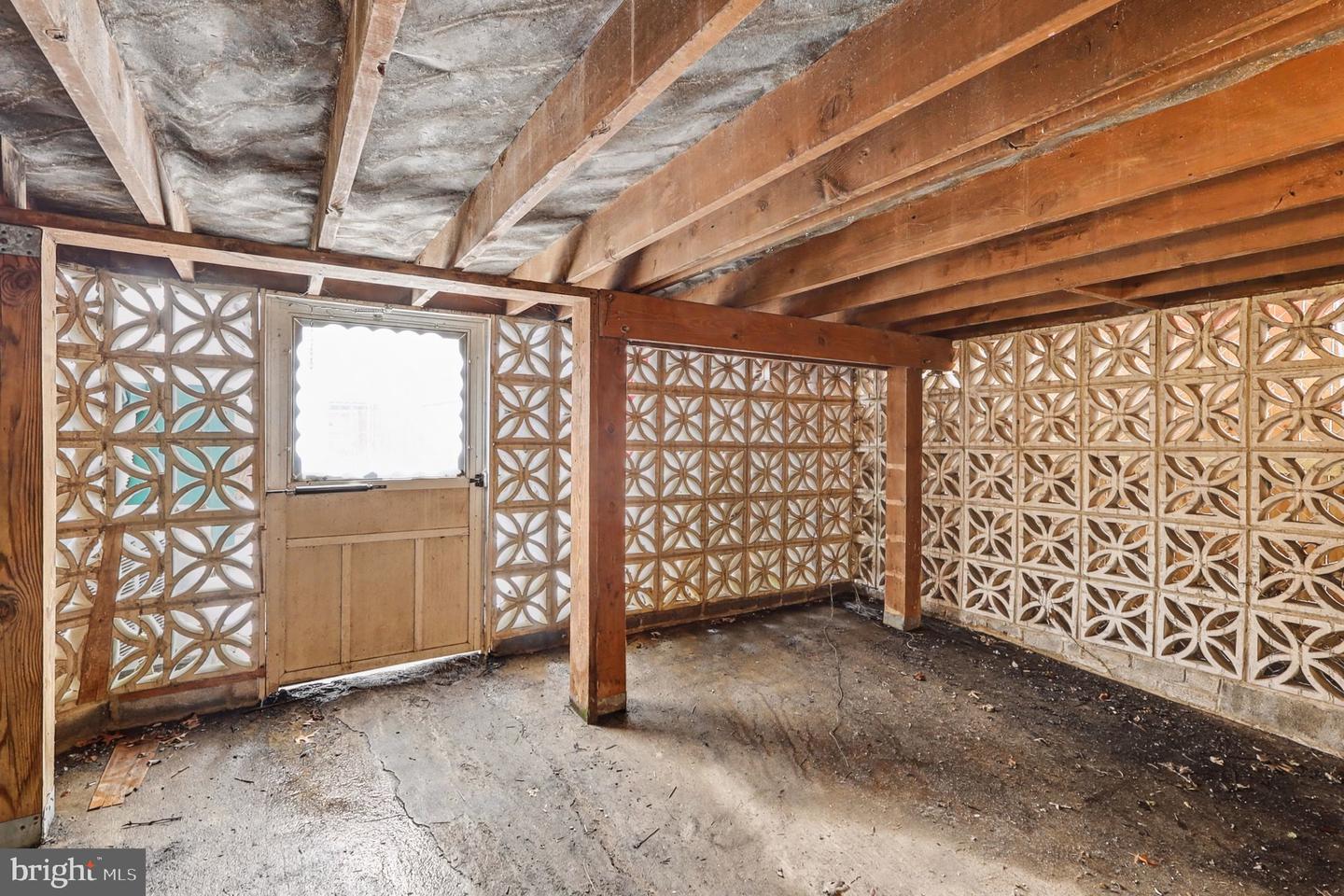 637 HAMILTON ST NW, WASHINGTON, District Of Columbia 20011, 2 Bedrooms Bedrooms, 4 Rooms Rooms,2 BathroomsBathrooms,Residential,For sale,637 HAMILTON ST NW,DCDC2246528 MLS # DCDC2246528