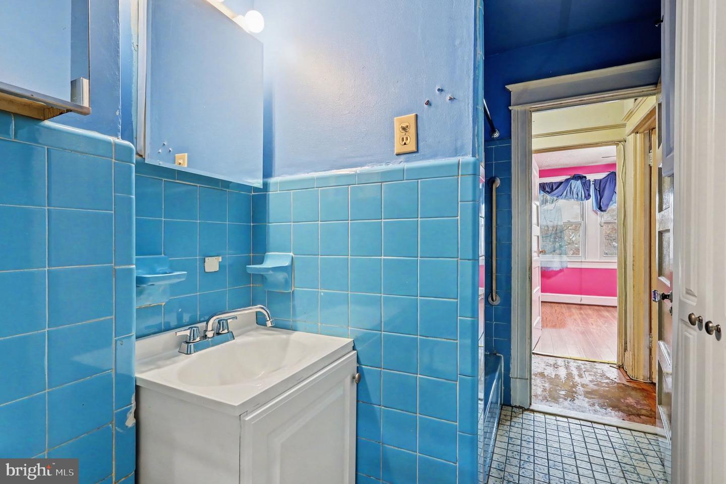 637 HAMILTON ST NW, WASHINGTON, District Of Columbia 20011, 2 Bedrooms Bedrooms, 4 Rooms Rooms,2 BathroomsBathrooms,Residential,For sale,637 HAMILTON ST NW,DCDC2246528 MLS # DCDC2246528