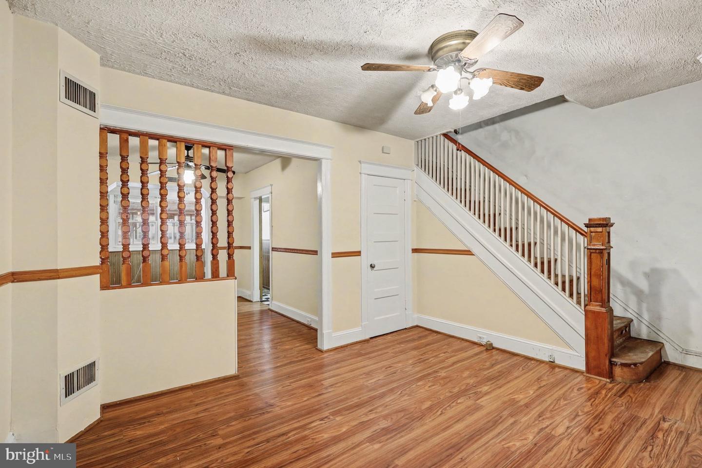 637 HAMILTON ST NW, WASHINGTON, District Of Columbia 20011, 2 Bedrooms Bedrooms, 4 Rooms Rooms,2 BathroomsBathrooms,Residential,For sale,637 HAMILTON ST NW,DCDC2246528 MLS # DCDC2246528