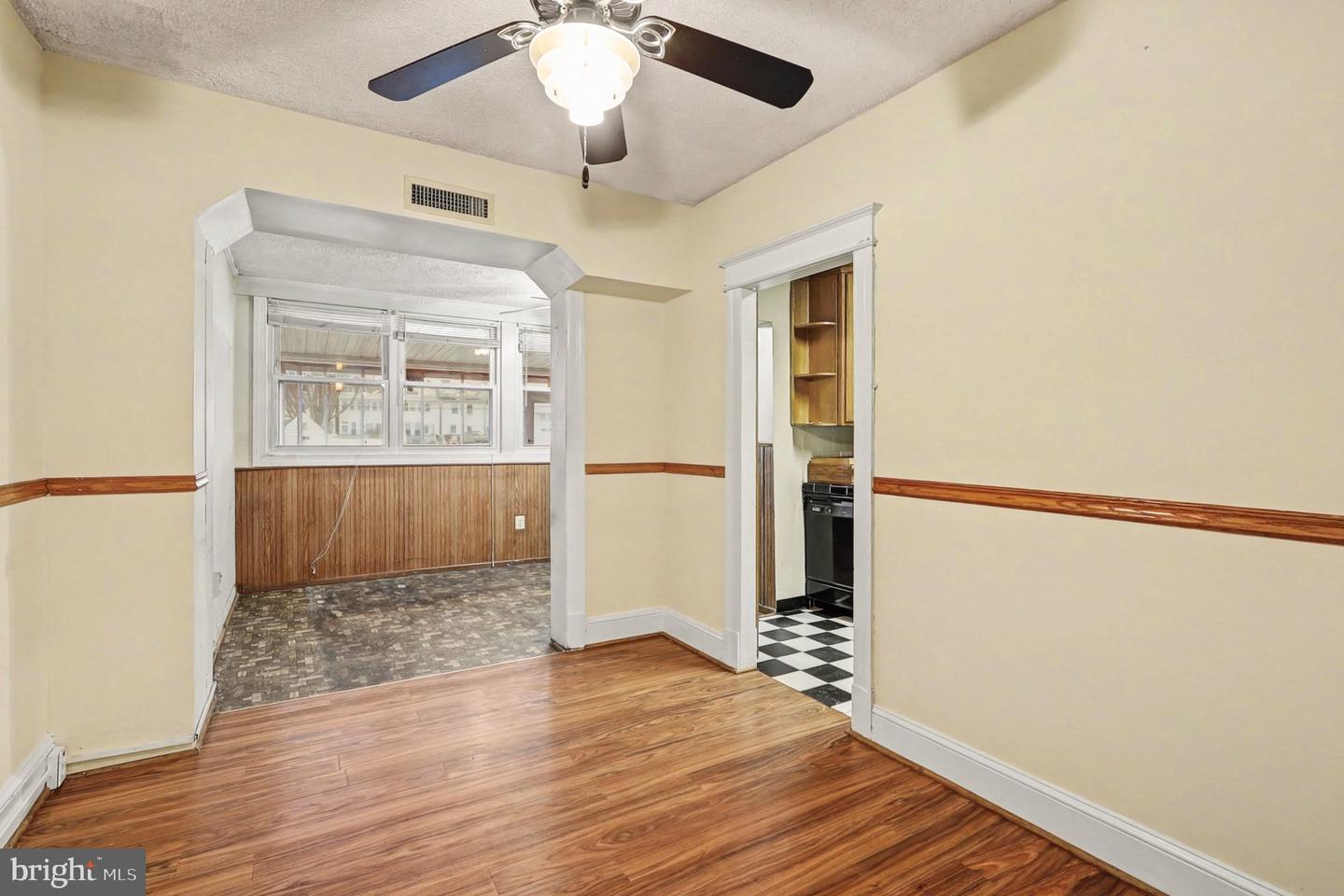 637 HAMILTON ST NW, WASHINGTON, District Of Columbia 20011, 2 Bedrooms Bedrooms, 4 Rooms Rooms,2 BathroomsBathrooms,Residential,For sale,637 HAMILTON ST NW,DCDC2246528 MLS # DCDC2246528