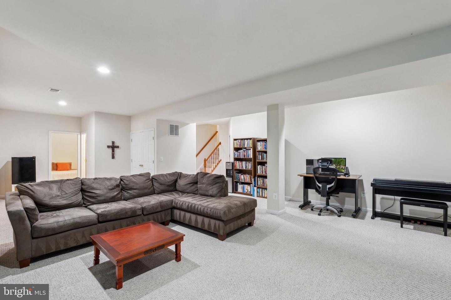 14804 CARTAGENA DR, GAINESVILLE, Virginia 20155, 4 Bedrooms Bedrooms, ,3 BathroomsBathrooms,Residential,For sale,14804 CARTAGENA DR,VAPW2112530 MLS # VAPW2112530