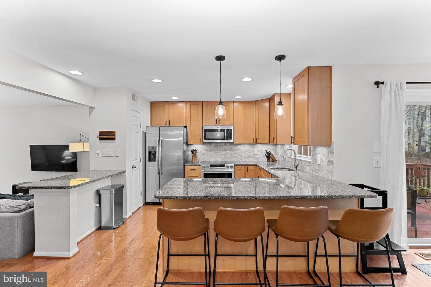 1396 PARK GARDEN LN, RESTON, Virginia 20194, 3 Bedrooms Bedrooms, ,3 BathroomsBathrooms,Residential,For sale,1396 PARK GARDEN LN,VAFX2291210 MLS # VAFX2291210 1396 PARK GARDEN LN, RESTON, Virginia 20194, 3 Bedrooms Bedrooms, ,3 BathroomsBathrooms,Residential,For sale,1396 PARK GARDEN LN,VAFX2291210 MLS # VAFX2291210