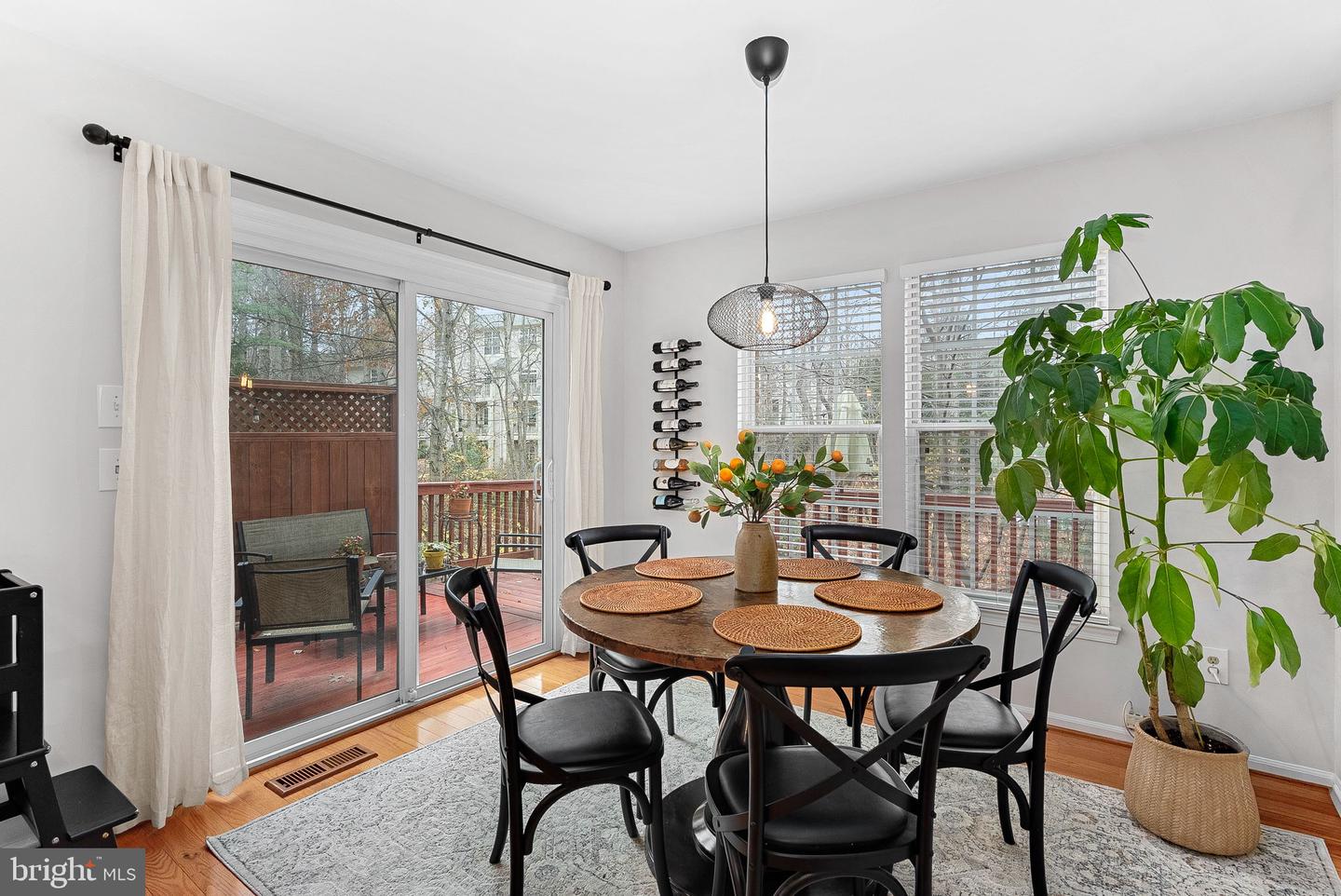 1396 PARK GARDEN LN, RESTON, Virginia 20194, 3 Bedrooms Bedrooms, ,3 BathroomsBathrooms,Residential,For sale,1396 PARK GARDEN LN,VAFX2291210 MLS # VAFX2291210 1396 PARK GARDEN LN, RESTON, Virginia 20194, 3 Bedrooms Bedrooms, ,3 BathroomsBathrooms,Residential,For sale,1396 PARK GARDEN LN,VAFX2291210 MLS # VAFX2291210