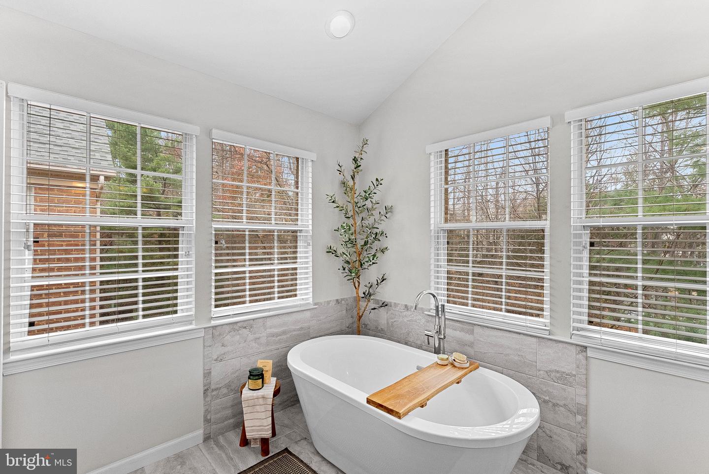 1396 PARK GARDEN LN, RESTON, Virginia 20194, 3 Bedrooms Bedrooms, ,3 BathroomsBathrooms,Residential,For sale,1396 PARK GARDEN LN,VAFX2291210 MLS # VAFX2291210 1396 PARK GARDEN LN, RESTON, Virginia 20194, 3 Bedrooms Bedrooms, ,3 BathroomsBathrooms,Residential,For sale,1396 PARK GARDEN LN,VAFX2291210 MLS # VAFX2291210