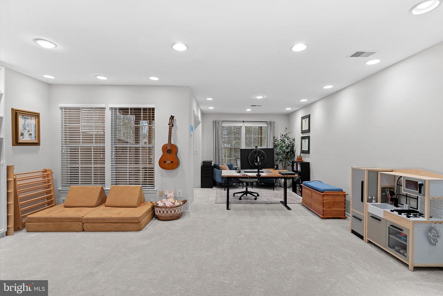 1396 PARK GARDEN LN, RESTON, Virginia 20194, 3 Bedrooms Bedrooms, ,3 BathroomsBathrooms,Residential,For sale,1396 PARK GARDEN LN,VAFX2291210 MLS # VAFX2291210 1396 PARK GARDEN LN, RESTON, Virginia 20194, 3 Bedrooms Bedrooms, ,3 BathroomsBathrooms,Residential,For sale,1396 PARK GARDEN LN,VAFX2291210 MLS # VAFX2291210