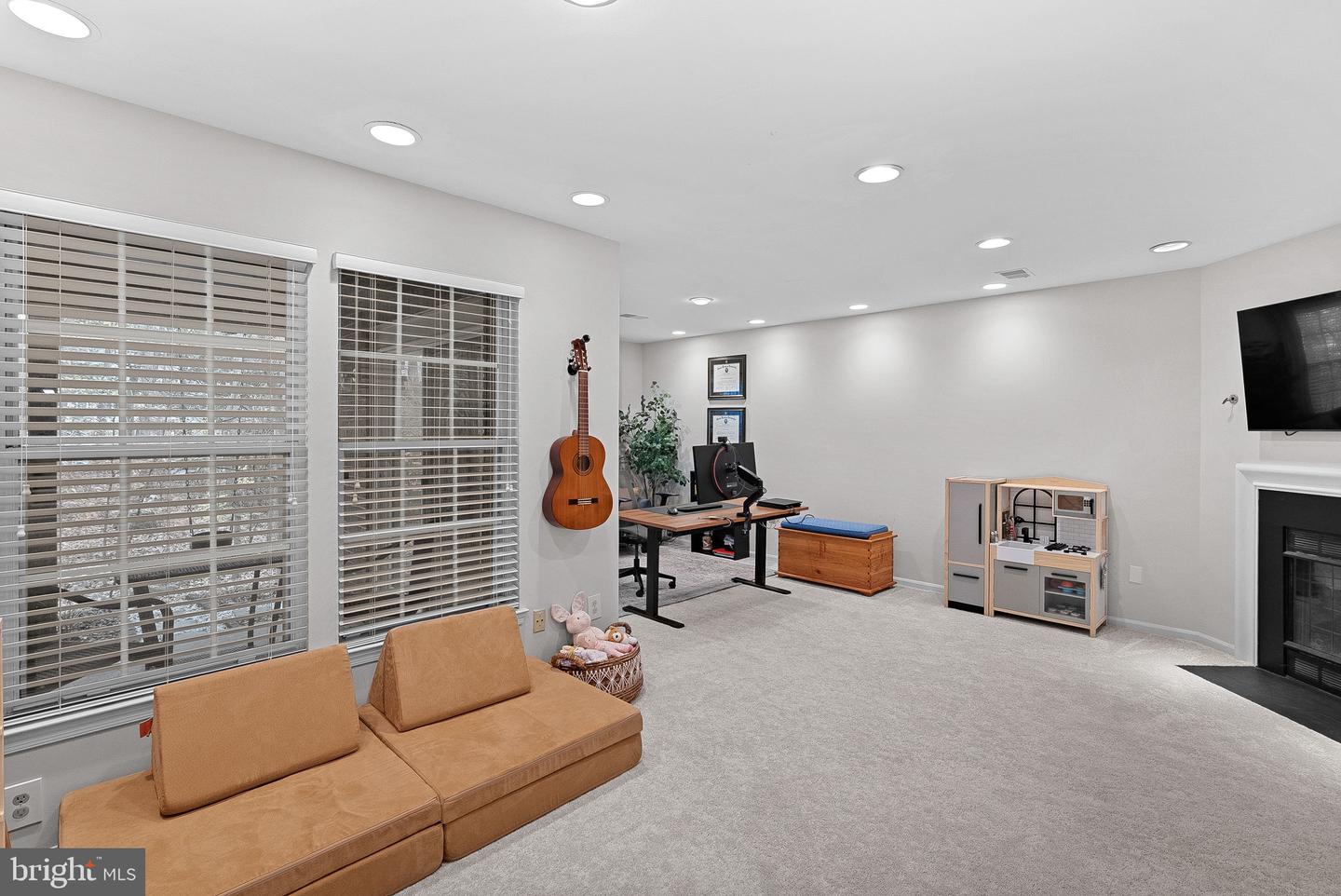 1396 PARK GARDEN LN, RESTON, Virginia 20194, 3 Bedrooms Bedrooms, ,3 BathroomsBathrooms,Residential,For sale,1396 PARK GARDEN LN,VAFX2291210 MLS # VAFX2291210 1396 PARK GARDEN LN, RESTON, Virginia 20194, 3 Bedrooms Bedrooms, ,3 BathroomsBathrooms,Residential,For sale,1396 PARK GARDEN LN,VAFX2291210 MLS # VAFX2291210