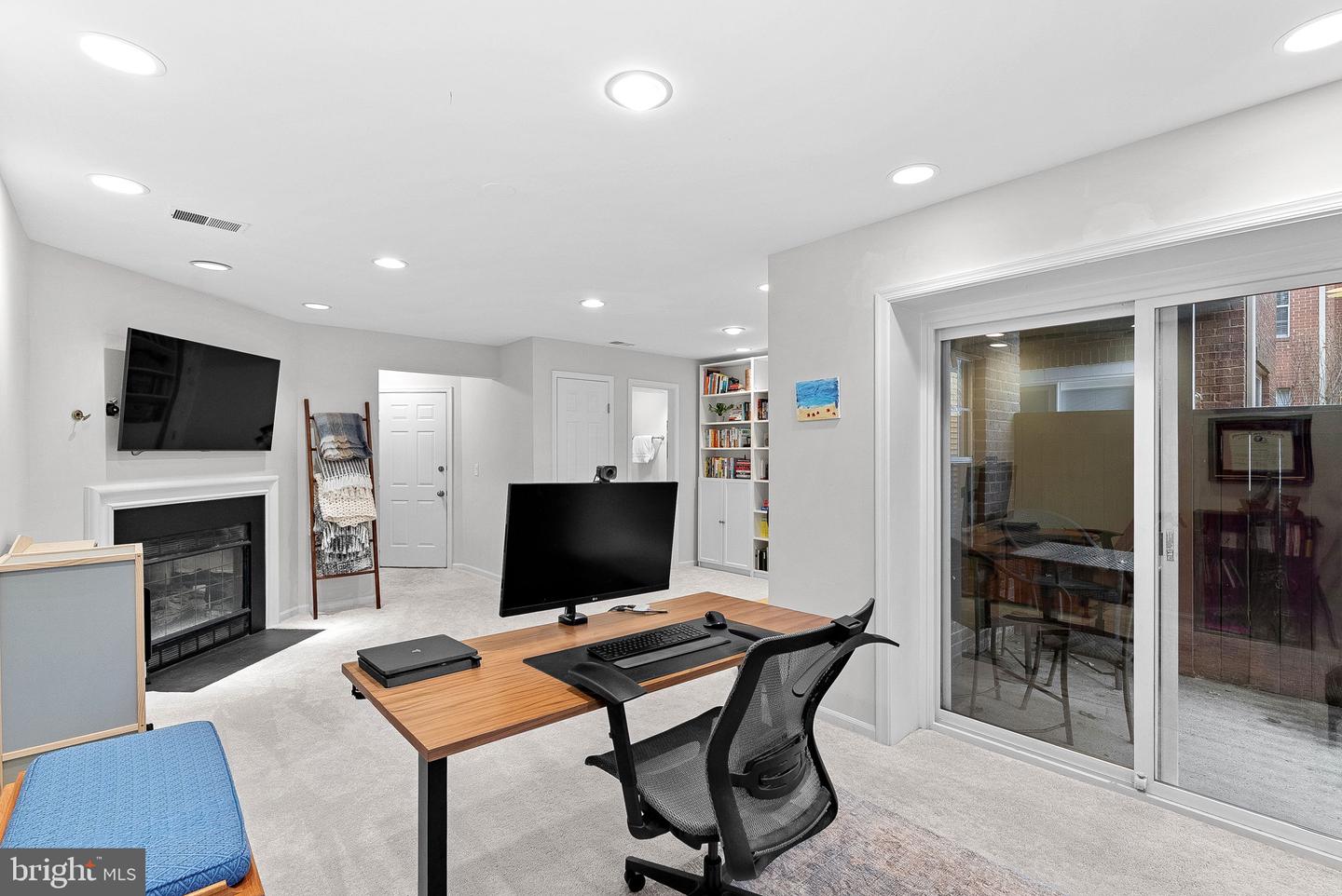 1396 PARK GARDEN LN, RESTON, Virginia 20194, 3 Bedrooms Bedrooms, ,3 BathroomsBathrooms,Residential,For sale,1396 PARK GARDEN LN,VAFX2291210 MLS # VAFX2291210 1396 PARK GARDEN LN, RESTON, Virginia 20194, 3 Bedrooms Bedrooms, ,3 BathroomsBathrooms,Residential,For sale,1396 PARK GARDEN LN,VAFX2291210 MLS # VAFX2291210