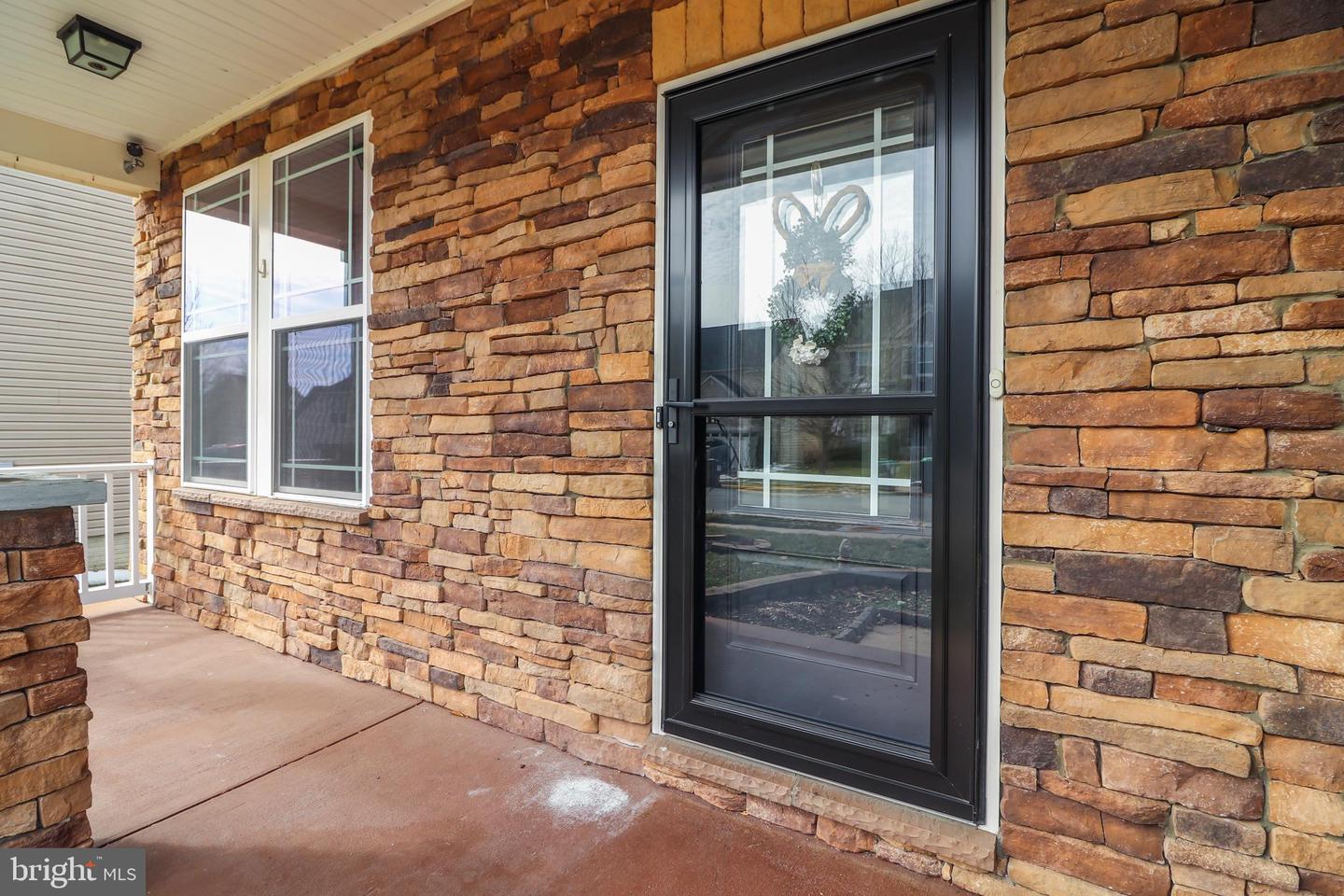 79 WAGONEERS LN, STAFFORD, Virginia 22554, 5 Bedrooms Bedrooms, ,3 BathroomsBathrooms,Residential,For sale,79 WAGONEERS LN,VAST2046196 MLS # VAST2046196