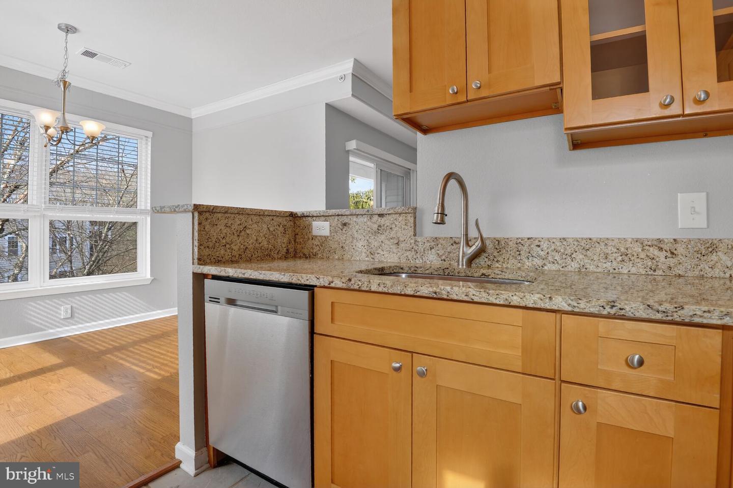 1600 SPRING GATE DR #2402, MCLEAN, Virginia 22102, 2 Bedrooms Bedrooms, ,2 BathroomsBathrooms,Residential,For sale,1600 SPRING GATE DR #2402,VAFX2291228 MLS # VAFX2291228 1600 SPRING GATE DR #2402, MCLEAN, Virginia 22102, 2 Bedrooms Bedrooms, ,2 BathroomsBathrooms,Residential,For sale,1600 SPRING GATE DR #2402,VAFX2291228 MLS # VAFX2291228