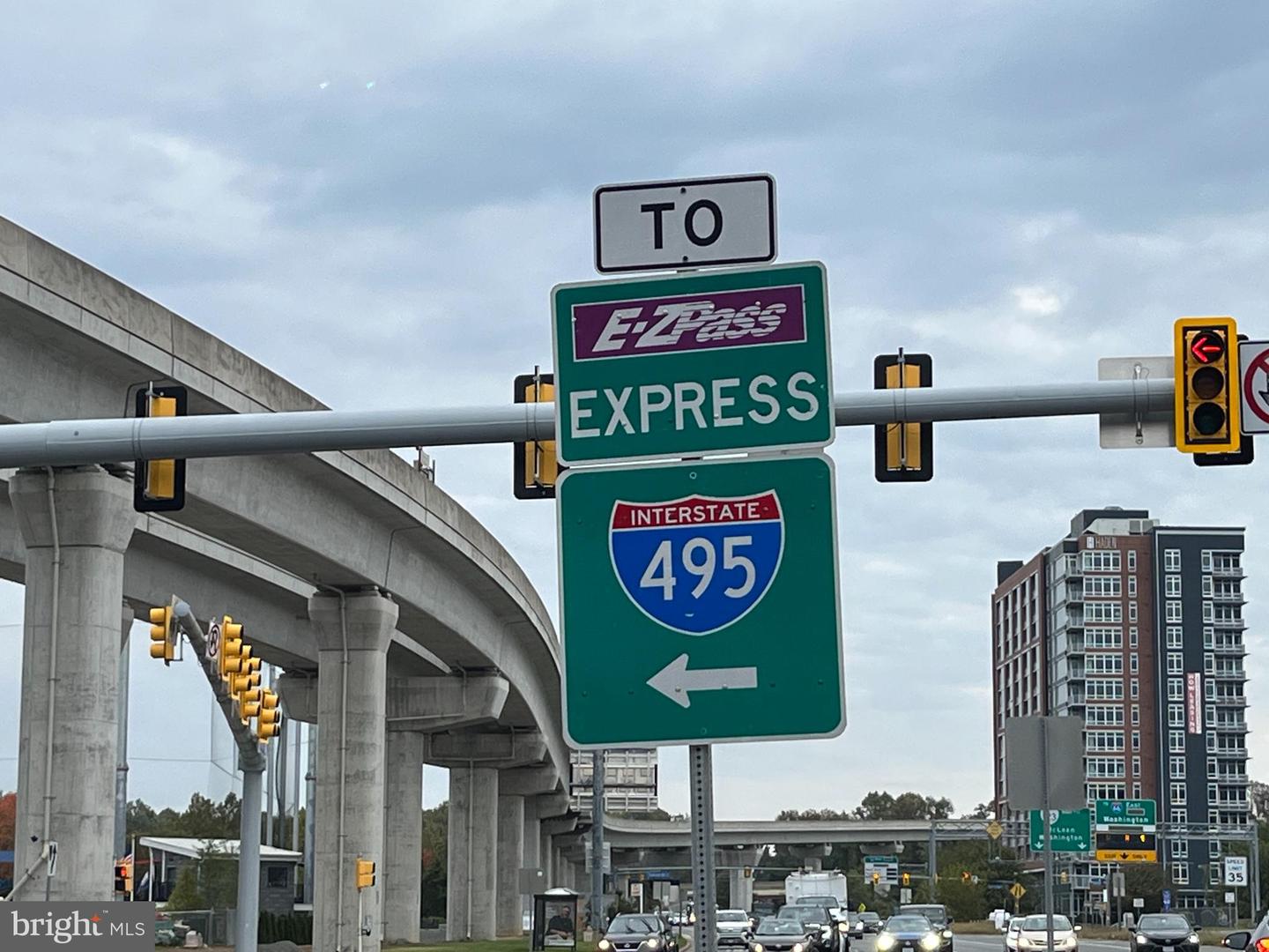 1600 SPRING GATE DR #2402, MCLEAN, Virginia 22102, 2 Bedrooms Bedrooms, ,2 BathroomsBathrooms,Residential,For sale,1600 SPRING GATE DR #2402,VAFX2291228 MLS # VAFX2291228 1600 SPRING GATE DR #2402, MCLEAN, Virginia 22102, 2 Bedrooms Bedrooms, ,2 BathroomsBathrooms,Residential,For sale,1600 SPRING GATE DR #2402,VAFX2291228 MLS # VAFX2291228