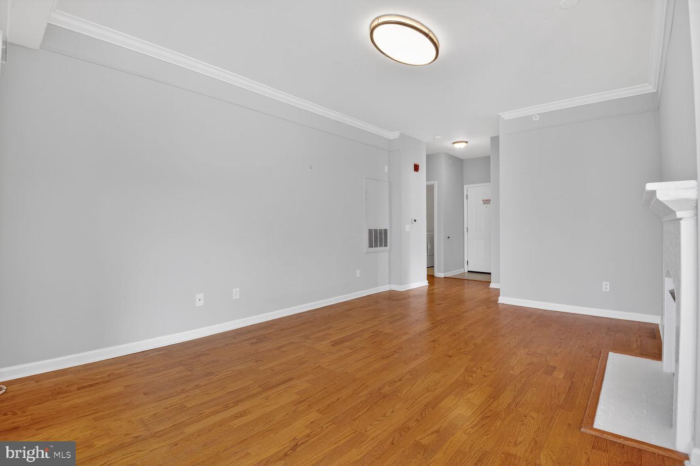 1600 SPRING GATE DR #2402, MCLEAN, Virginia 22102, 2 Bedrooms Bedrooms, ,2 BathroomsBathrooms,Residential,For sale,1600 SPRING GATE DR #2402,VAFX2291228 MLS # VAFX2291228 1600 SPRING GATE DR #2402, MCLEAN, Virginia 22102, 2 Bedrooms Bedrooms, ,2 BathroomsBathrooms,Residential,For sale,1600 SPRING GATE DR #2402,VAFX2291228 MLS # VAFX2291228