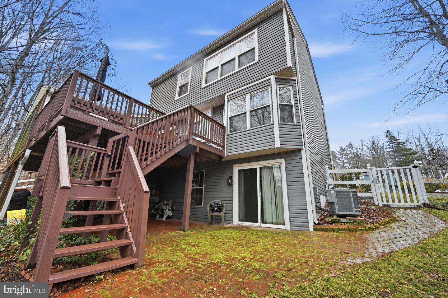 5905 VISTA CT, FREDERICKSBURG, Virginia 22407, 3 Bedrooms Bedrooms, ,2 BathroomsBathrooms,Residential,For sale,5905 VISTA CT,VASP2039318 MLS # VASP2039318