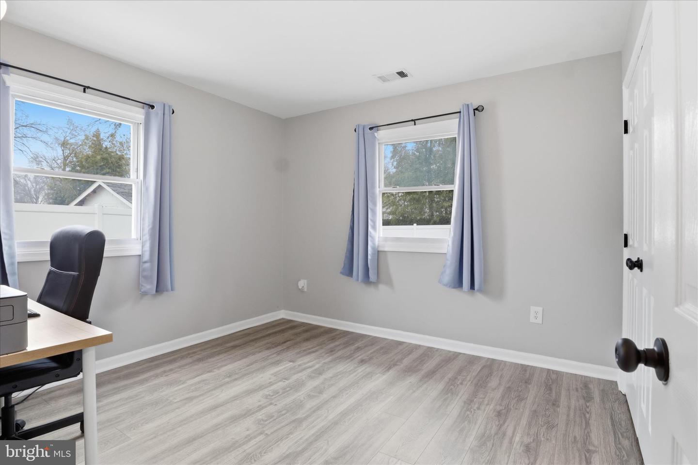 4220 FAIRGLEN DR, ALEXANDRIA, Virginia 22309, 4 Bedrooms Bedrooms, ,2 BathroomsBathrooms,Residential,For sale,4220 FAIRGLEN DR,VAFX2291250 MLS # VAFX2291250