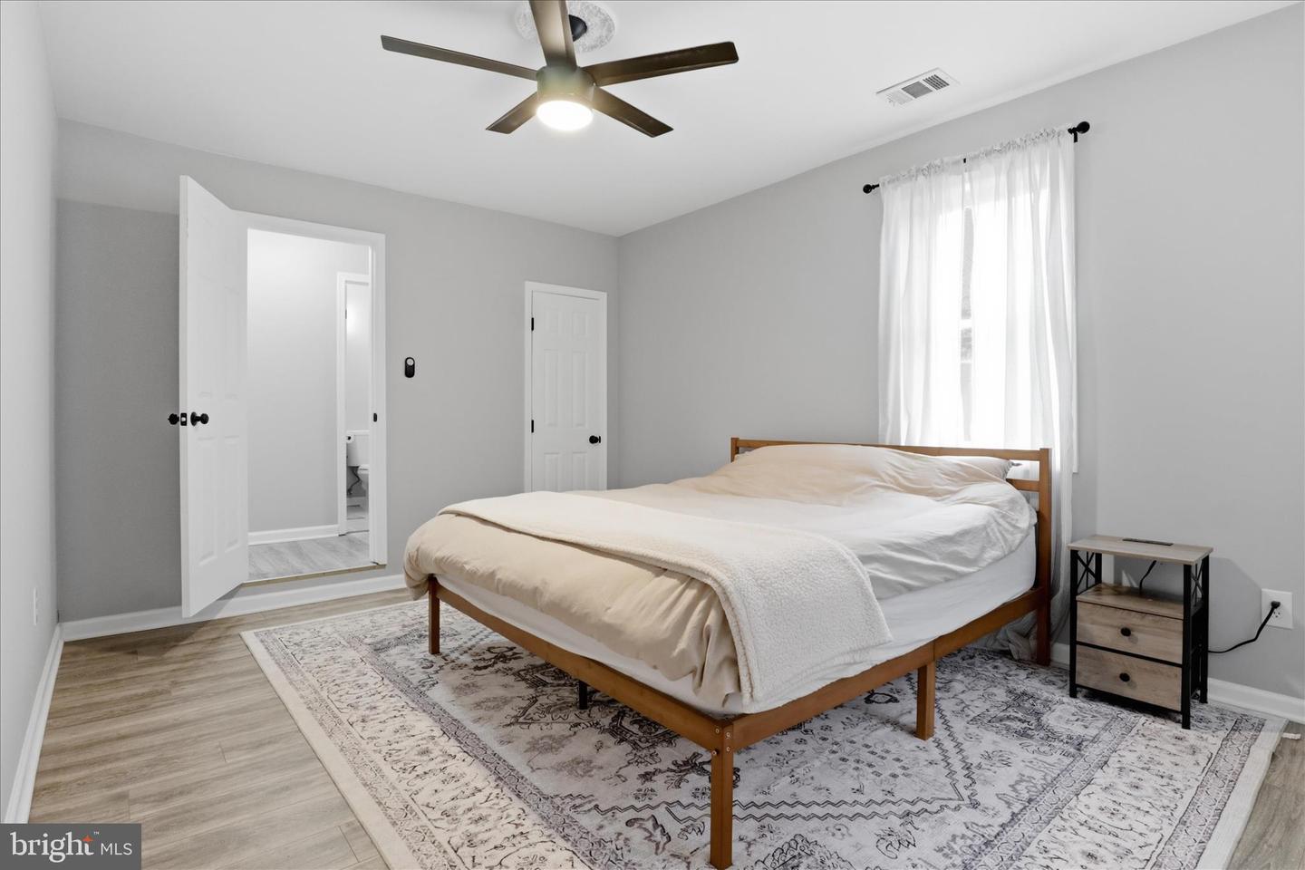 4220 FAIRGLEN DR, ALEXANDRIA, Virginia 22309, 4 Bedrooms Bedrooms, ,2 BathroomsBathrooms,Residential,For sale,4220 FAIRGLEN DR,VAFX2291250 MLS # VAFX2291250