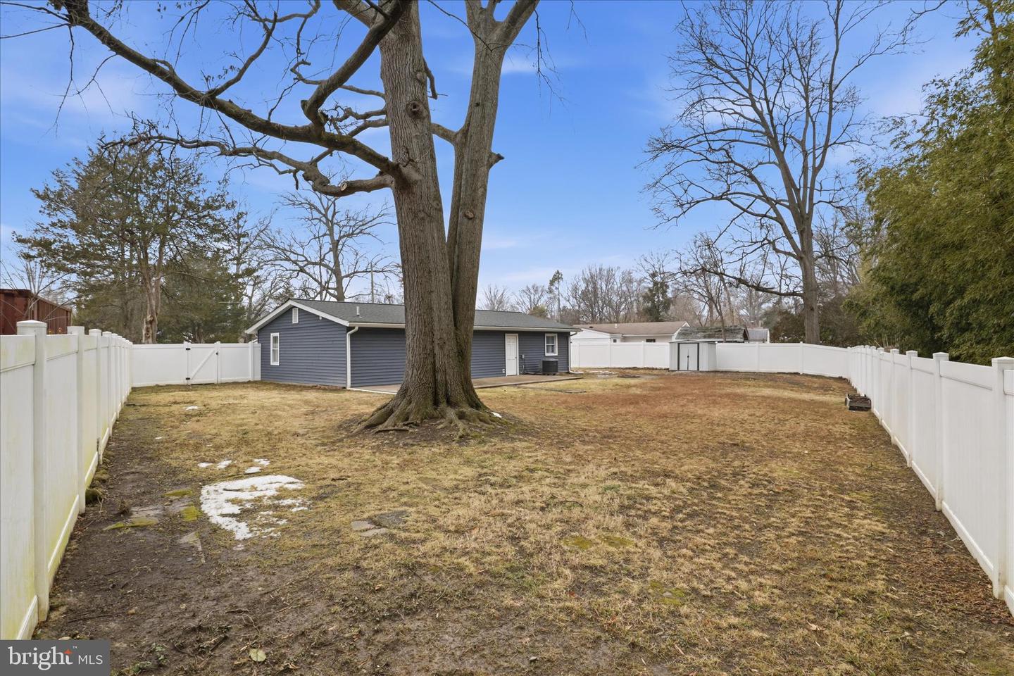 4220 FAIRGLEN DR, ALEXANDRIA, Virginia 22309, 4 Bedrooms Bedrooms, ,2 BathroomsBathrooms,Residential,For sale,4220 FAIRGLEN DR,VAFX2291250 MLS # VAFX2291250