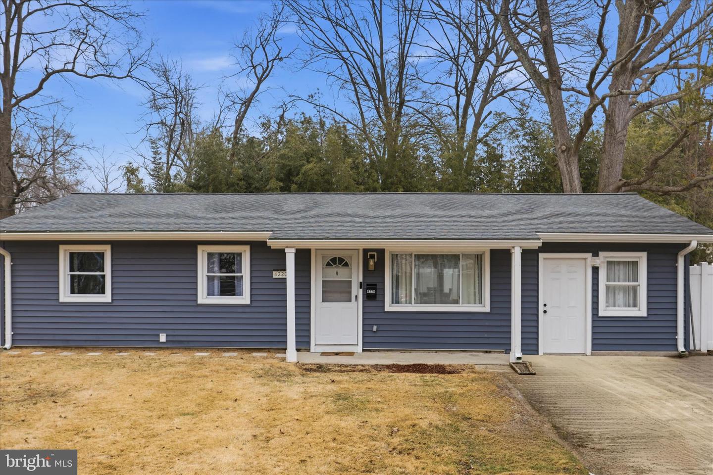 4220 FAIRGLEN DR, ALEXANDRIA, Virginia 22309, 4 Bedrooms Bedrooms, ,2 BathroomsBathrooms,Residential,For sale,4220 FAIRGLEN DR,VAFX2291250 MLS # VAFX2291250