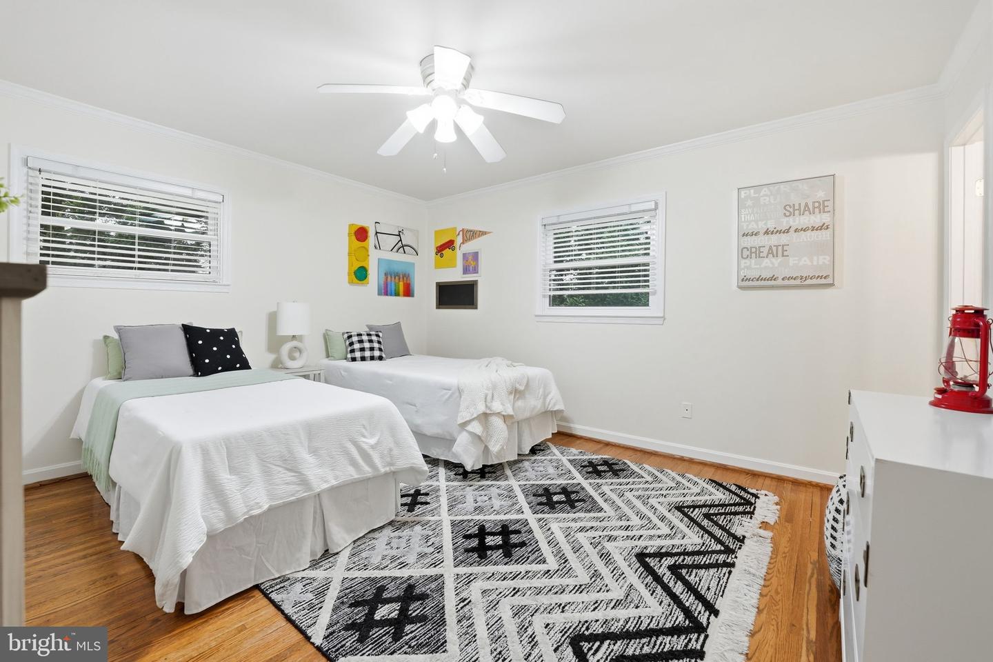 5718 ANOLA CT, SPRINGFIELD, Virginia 22151, 3 Bedrooms Bedrooms, ,2 BathroomsBathrooms,Residential,For sale,5718 ANOLA CT,VAFX2291284 MLS # VAFX2291284