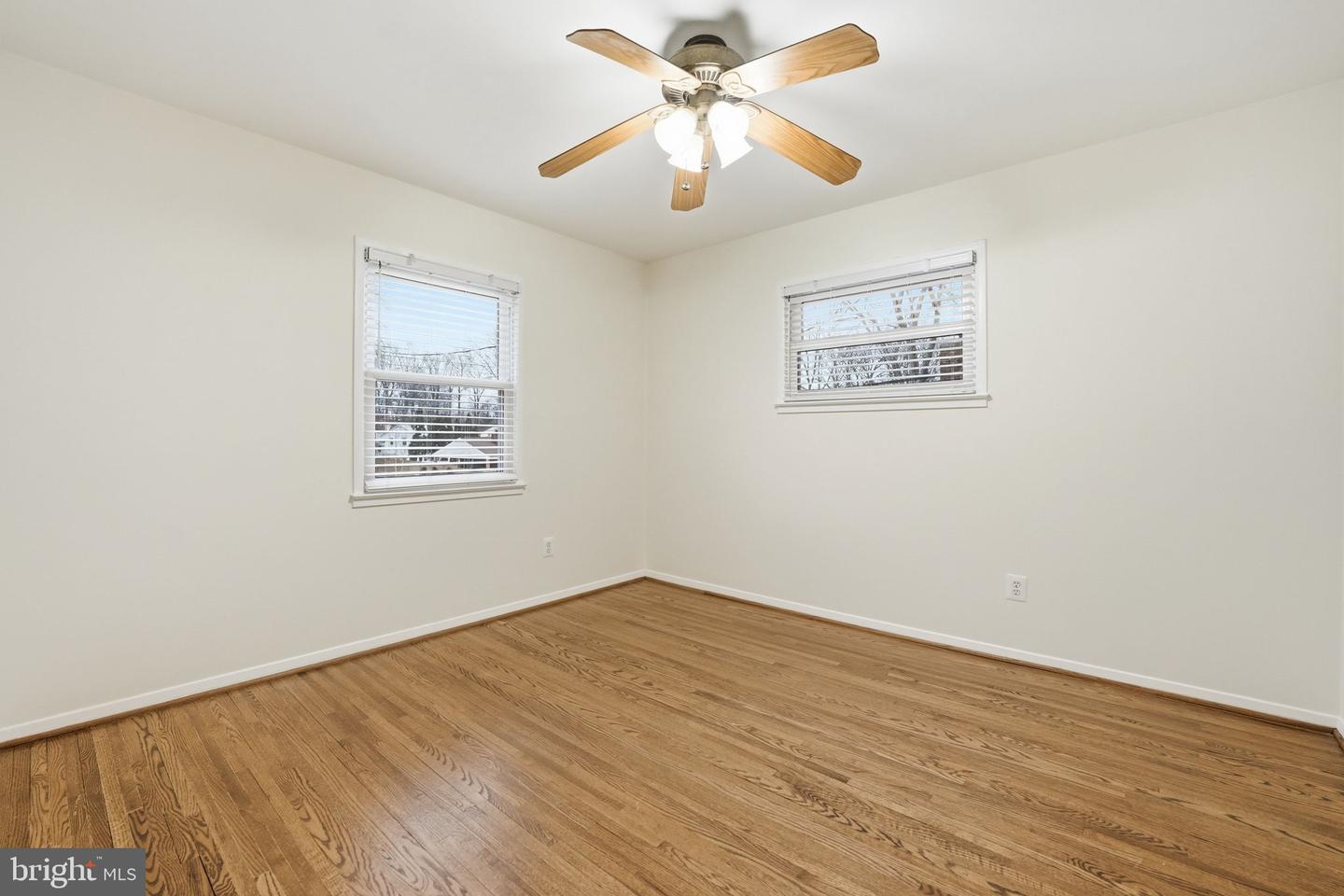 5718 ANOLA CT, SPRINGFIELD, Virginia 22151, 3 Bedrooms Bedrooms, ,2 BathroomsBathrooms,Residential,For sale,5718 ANOLA CT,VAFX2291284 MLS # VAFX2291284