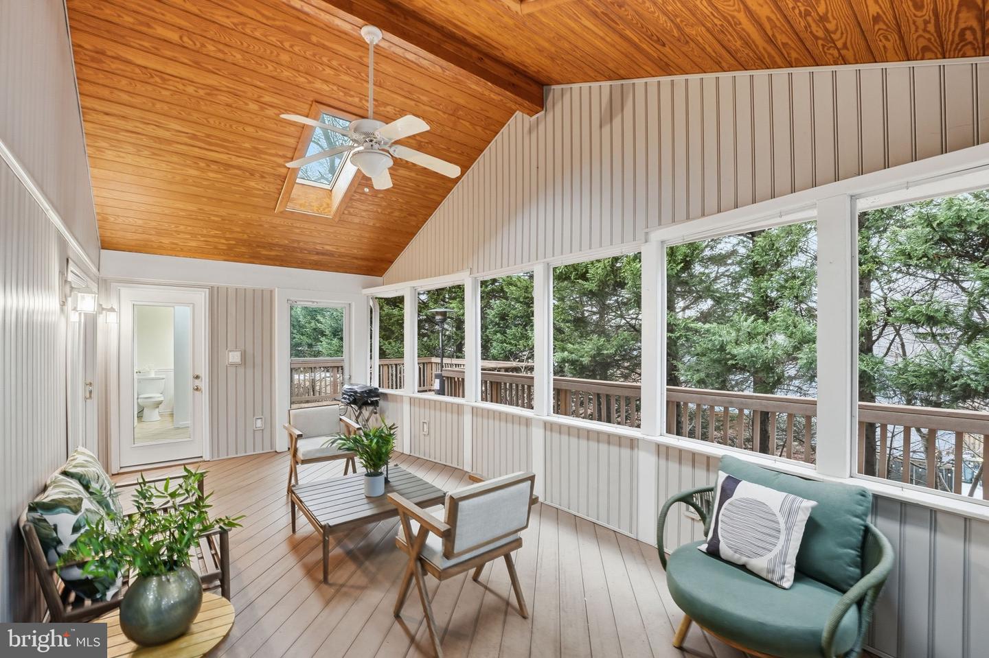 5718 ANOLA CT, SPRINGFIELD, Virginia 22151, 3 Bedrooms Bedrooms, ,2 BathroomsBathrooms,Residential,For sale,5718 ANOLA CT,VAFX2291284 MLS # VAFX2291284