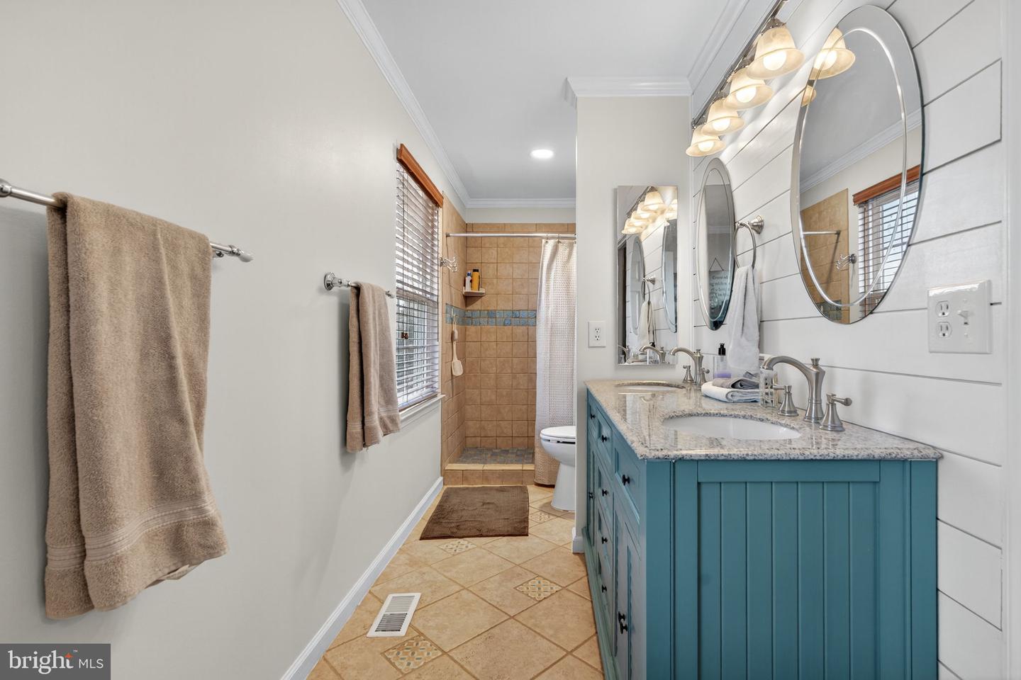 18687 DRUMMOND PL, LEESBURG, Virginia 20176, 4 Bedrooms Bedrooms, ,3 BathroomsBathrooms,Residential,For sale,18687 DRUMMOND PL,VALO2116024 MLS # VALO2116024