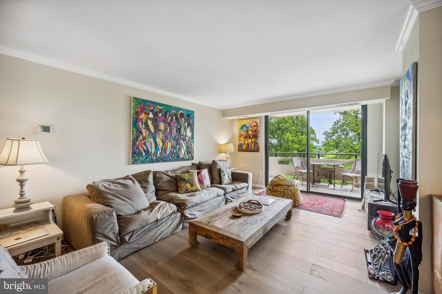 1808 OLD MEADOW RD #906, MCLEAN, Virginia 22102, 2 Bedrooms Bedrooms, ,2 BathroomsBathrooms,Residential,For sale,1808 OLD MEADOW RD #906,VAFX2291340 MLS # VAFX2291340 1808 OLD MEADOW RD #906, MCLEAN, Virginia 22102, 2 Bedrooms Bedrooms, ,2 BathroomsBathrooms,Residential,For sale,1808 OLD MEADOW RD #906,VAFX2291340 MLS # VAFX2291340