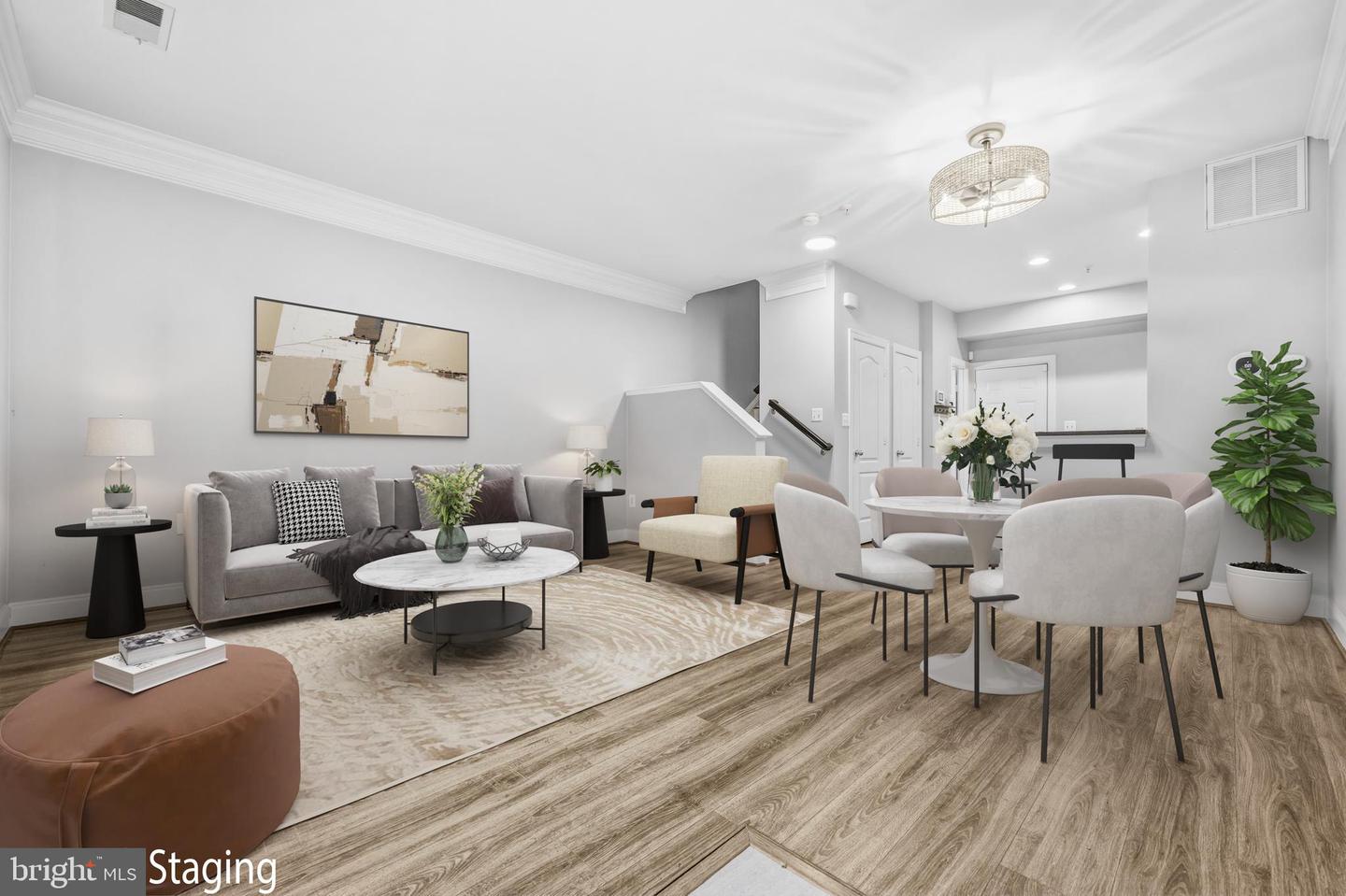 4110 POTOMAC HIGHLANDS CIR, TRIANGLE, Virginia 22172, 3 Bedrooms Bedrooms, ,2 BathroomsBathrooms,Residential,For sale,4110 POTOMAC HIGHLANDS CIR,VAPW2112596 MLS # VAPW2112596