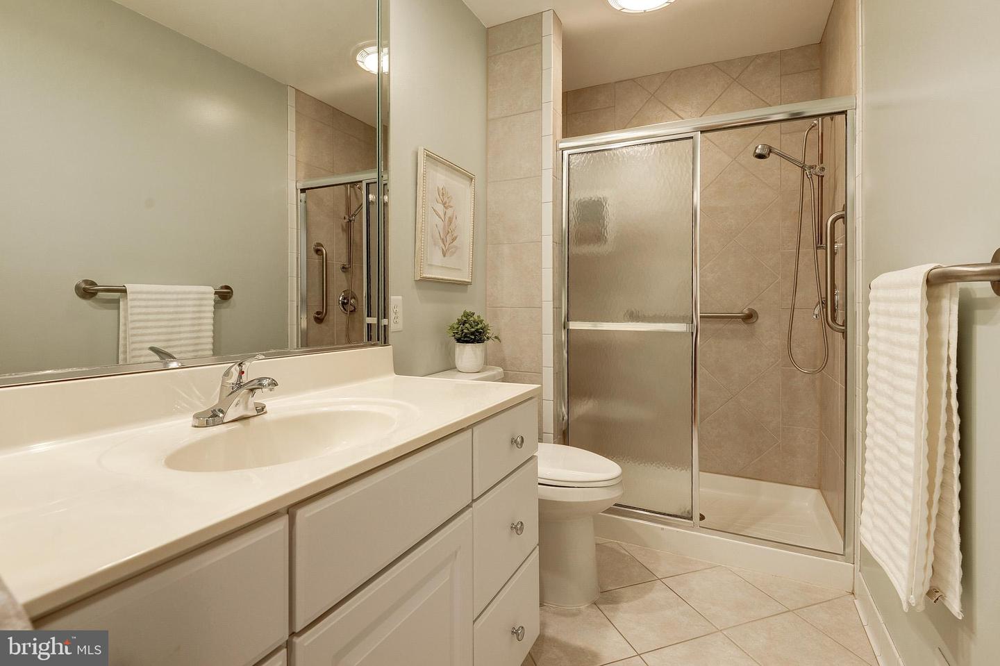 2800 OAKTON MANOR CT, OAKTON, Virginia 22124, 3 Bedrooms Bedrooms, ,3 BathroomsBathrooms,Residential,For sale,2800 OAKTON MANOR CT,VAFX2291404 MLS # VAFX2291404 2800 OAKTON MANOR CT, OAKTON, Virginia 22124, 3 Bedrooms Bedrooms, ,3 BathroomsBathrooms,Residential,For sale,2800 OAKTON MANOR CT,VAFX2291404 MLS # VAFX2291404