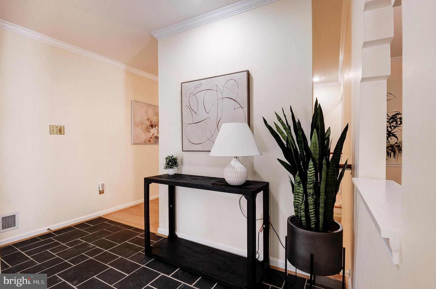 2800 OAKTON MANOR CT, OAKTON, Virginia 22124, 3 Bedrooms Bedrooms, ,3 BathroomsBathrooms,Residential,For sale,2800 OAKTON MANOR CT,VAFX2291404 MLS # VAFX2291404 2800 OAKTON MANOR CT, OAKTON, Virginia 22124, 3 Bedrooms Bedrooms, ,3 BathroomsBathrooms,Residential,For sale,2800 OAKTON MANOR CT,VAFX2291404 MLS # VAFX2291404