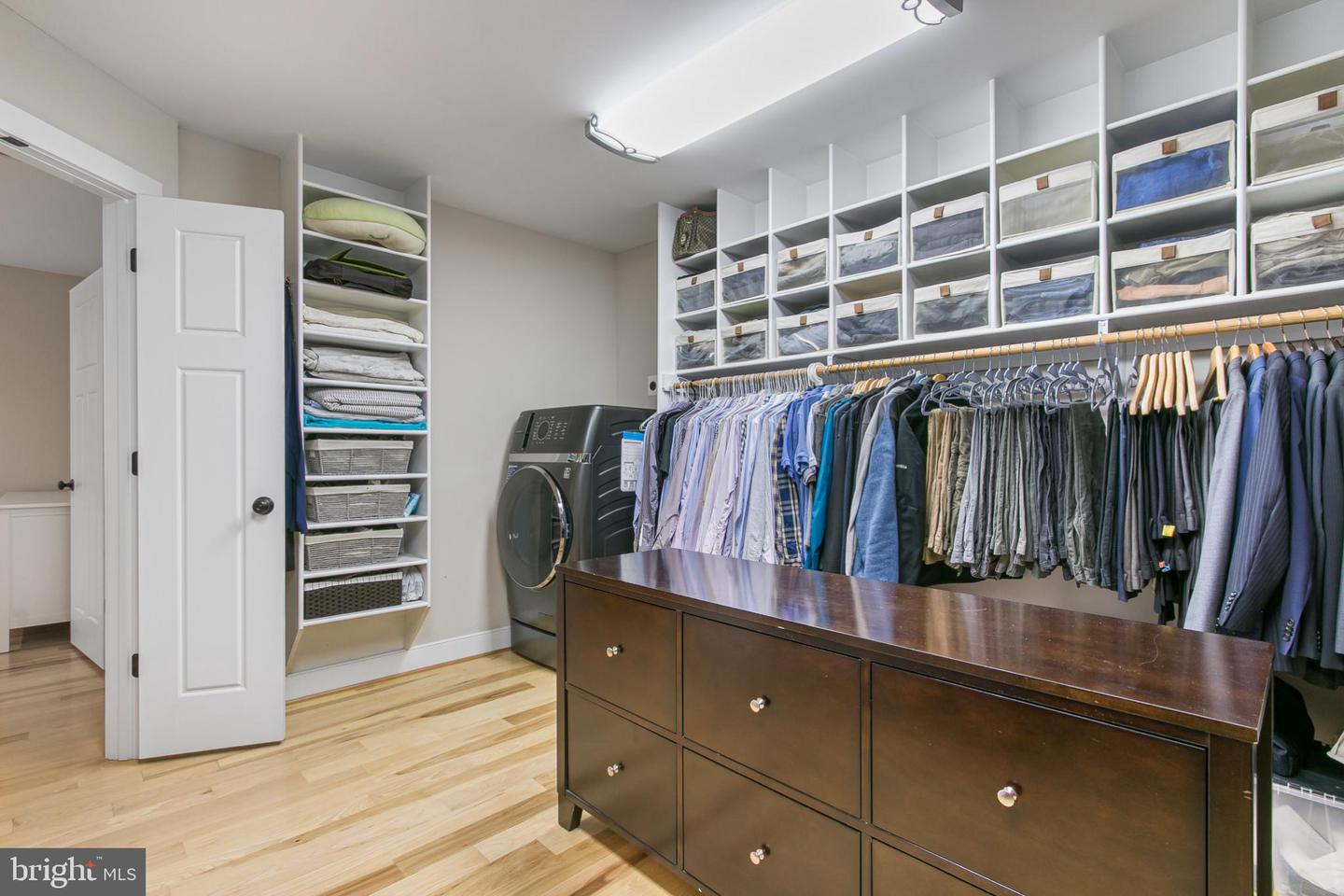 1005-A LINCOLN AVE, FALLS CHURCH, Virginia 22046, 5 Bedrooms Bedrooms, 22 Rooms Rooms,4 BathroomsBathrooms,Residential,For sale,1005-A LINCOLN AVE,VAFA2003582 MLS # VAFA2003582