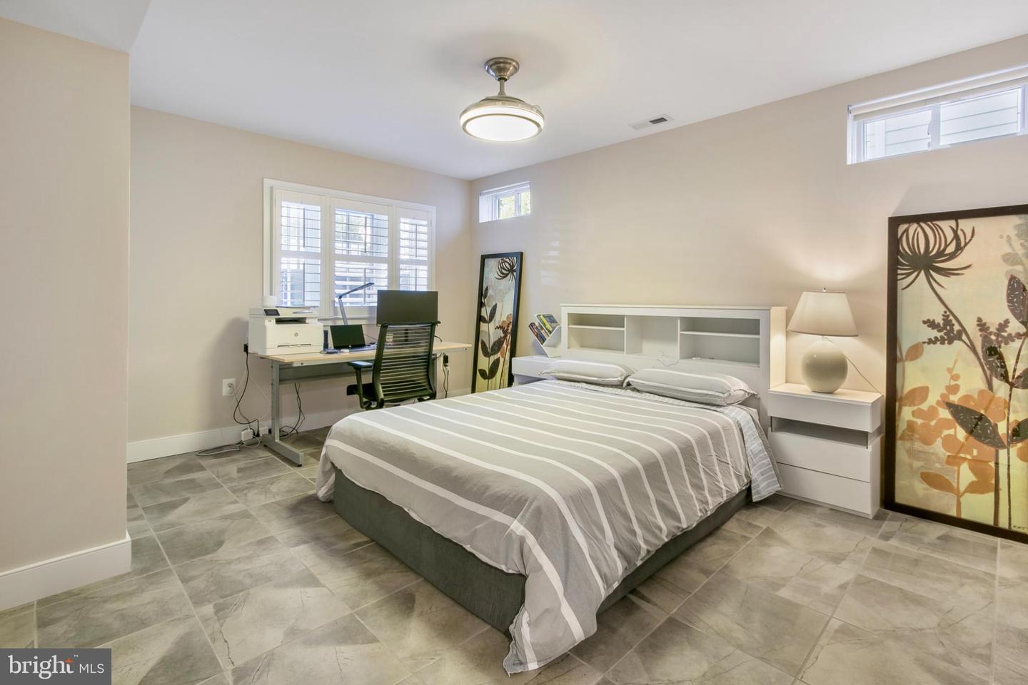 1005-A LINCOLN AVE, FALLS CHURCH, Virginia 22046, 5 Bedrooms Bedrooms, 22 Rooms Rooms,4 BathroomsBathrooms,Residential,For sale,1005-A LINCOLN AVE,VAFA2003582 MLS # VAFA2003582