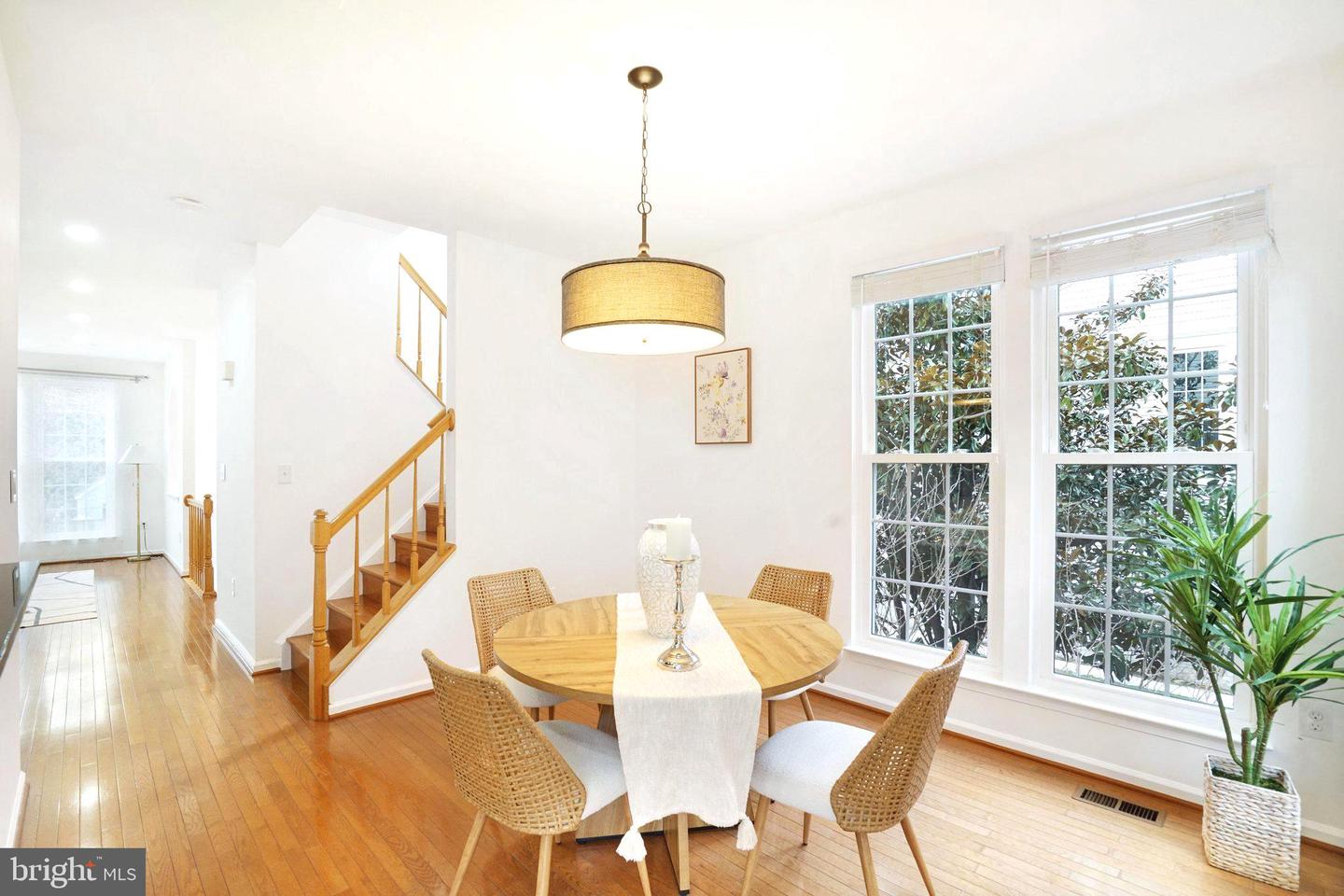 3834 ELBERT, ALEXANDRIA, Virginia 22305, 3 Bedrooms Bedrooms, ,2 BathroomsBathrooms,Residential,For sale,3834 ELBERT,VAAX2054258 MLS # VAAX2054258