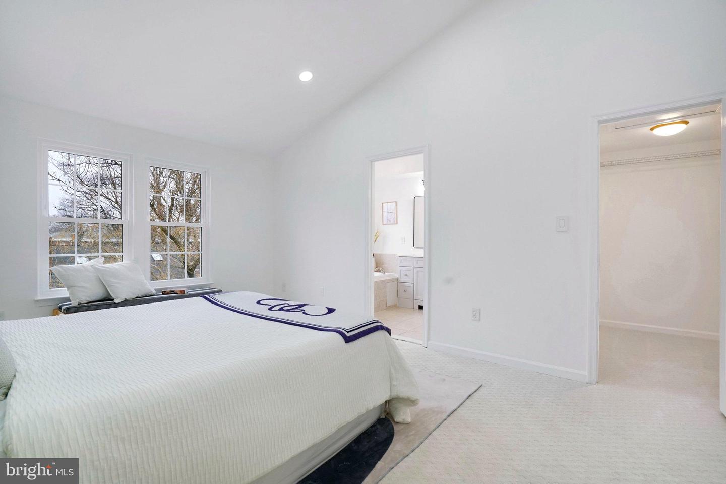 3834 ELBERT, ALEXANDRIA, Virginia 22305, 3 Bedrooms Bedrooms, ,2 BathroomsBathrooms,Residential,For sale,3834 ELBERT,VAAX2054258 MLS # VAAX2054258