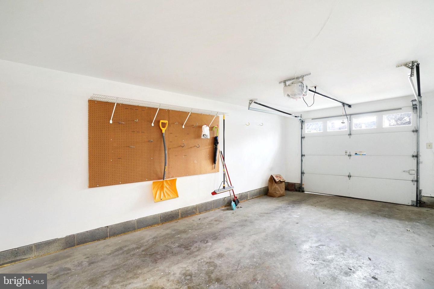 3834 ELBERT, ALEXANDRIA, Virginia 22305, 3 Bedrooms Bedrooms, ,2 BathroomsBathrooms,Residential,For sale,3834 ELBERT,VAAX2054258 MLS # VAAX2054258