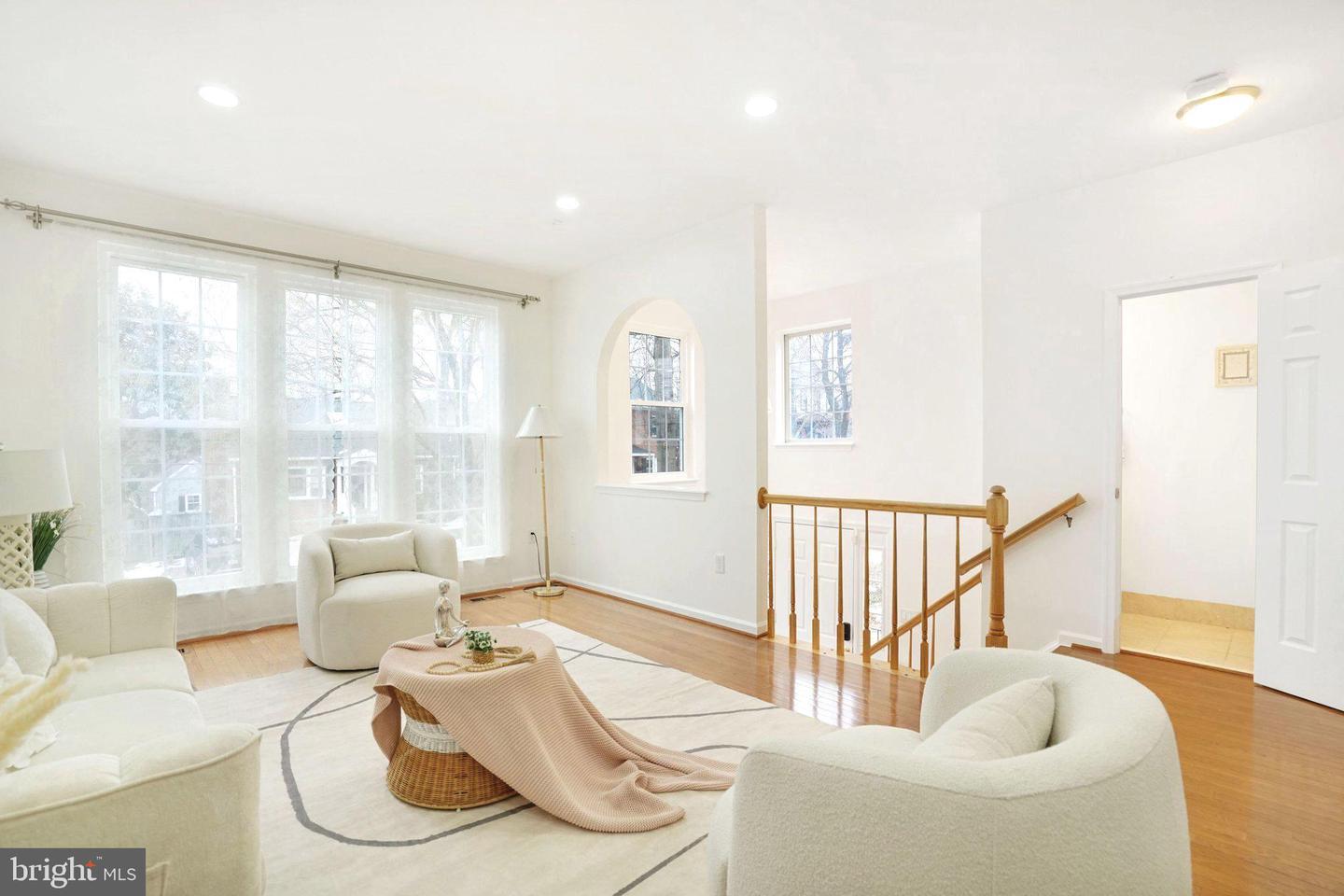 3834 ELBERT, ALEXANDRIA, Virginia 22305, 3 Bedrooms Bedrooms, ,2 BathroomsBathrooms,Residential,For sale,3834 ELBERT,VAAX2054258 MLS # VAAX2054258