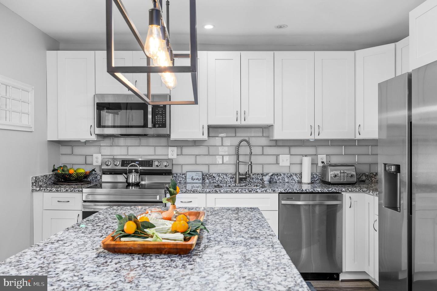 9710 LEAVELLS RD, FREDERICKSBURG, Virginia 22407, 4 Bedrooms Bedrooms, ,3 BathroomsBathrooms,Residential,For sale,9710 LEAVELLS RD,VASP2039350 MLS # VASP2039350