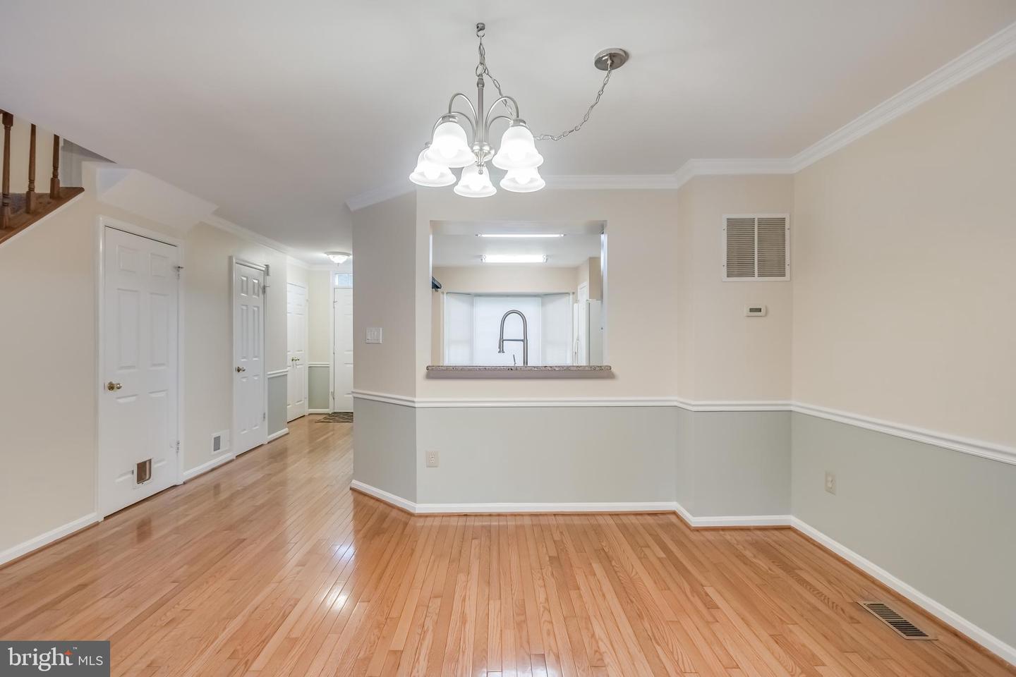 8735 STONE HILL PL, SPRINGFIELD, Virginia 22153, 3 Bedrooms Bedrooms, ,3 BathroomsBathrooms,Residential,For sale,8735 STONE HILL PL,VAFX2291534 MLS # VAFX2291534