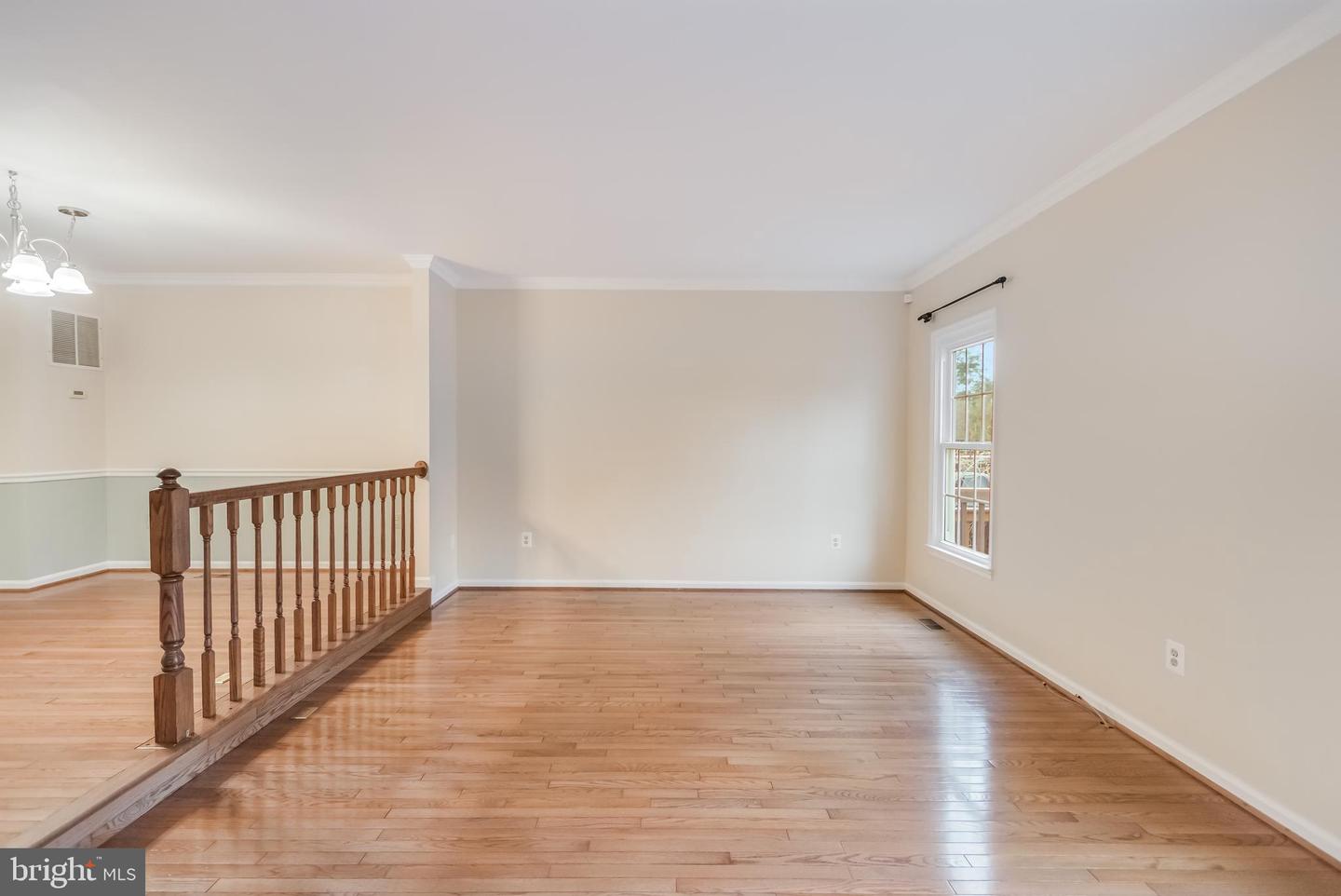 8735 STONE HILL PL, SPRINGFIELD, Virginia 22153, 3 Bedrooms Bedrooms, ,3 BathroomsBathrooms,Residential,For sale,8735 STONE HILL PL,VAFX2291534 MLS # VAFX2291534