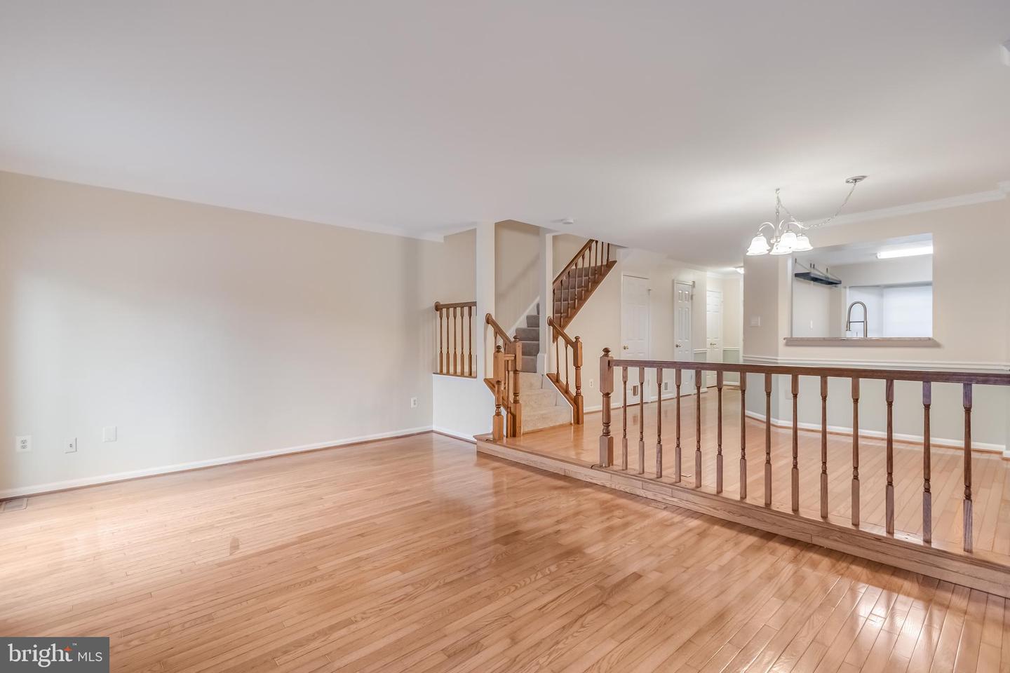 8735 STONE HILL PL, SPRINGFIELD, Virginia 22153, 3 Bedrooms Bedrooms, ,3 BathroomsBathrooms,Residential,For sale,8735 STONE HILL PL,VAFX2291534 MLS # VAFX2291534